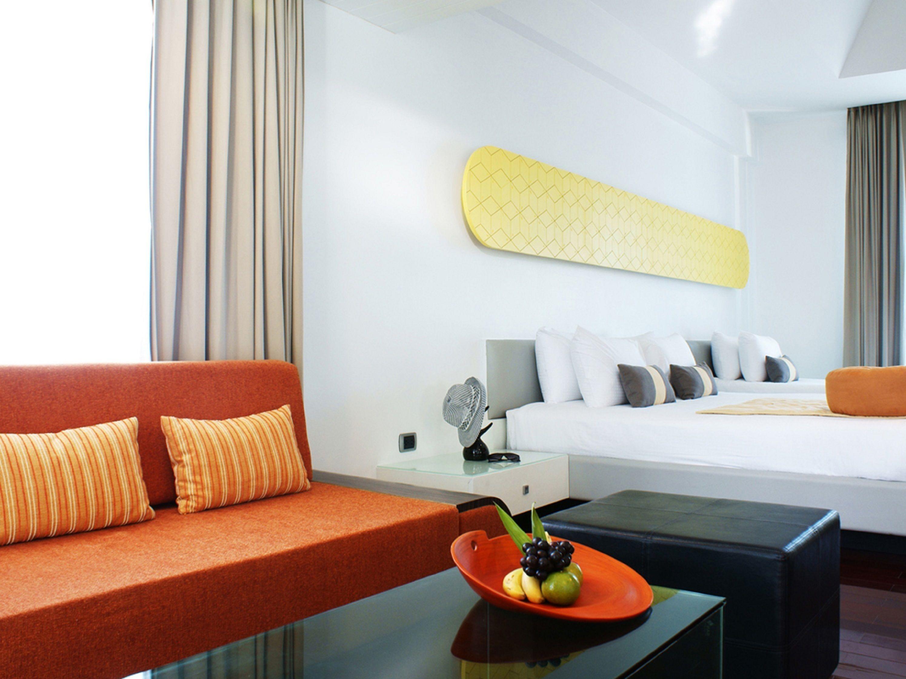 Hotel Z Through By The Zign