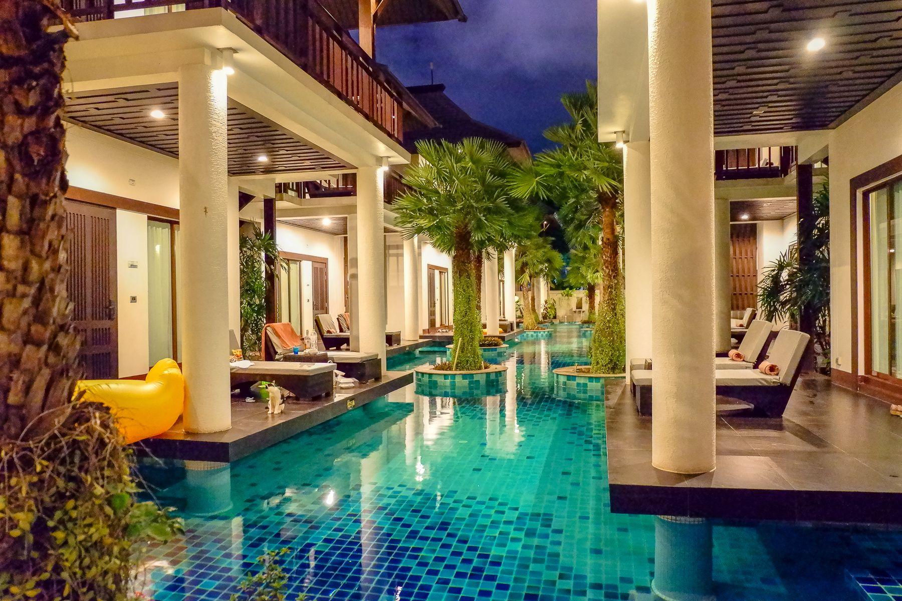 Hotel Z Through By The Zign