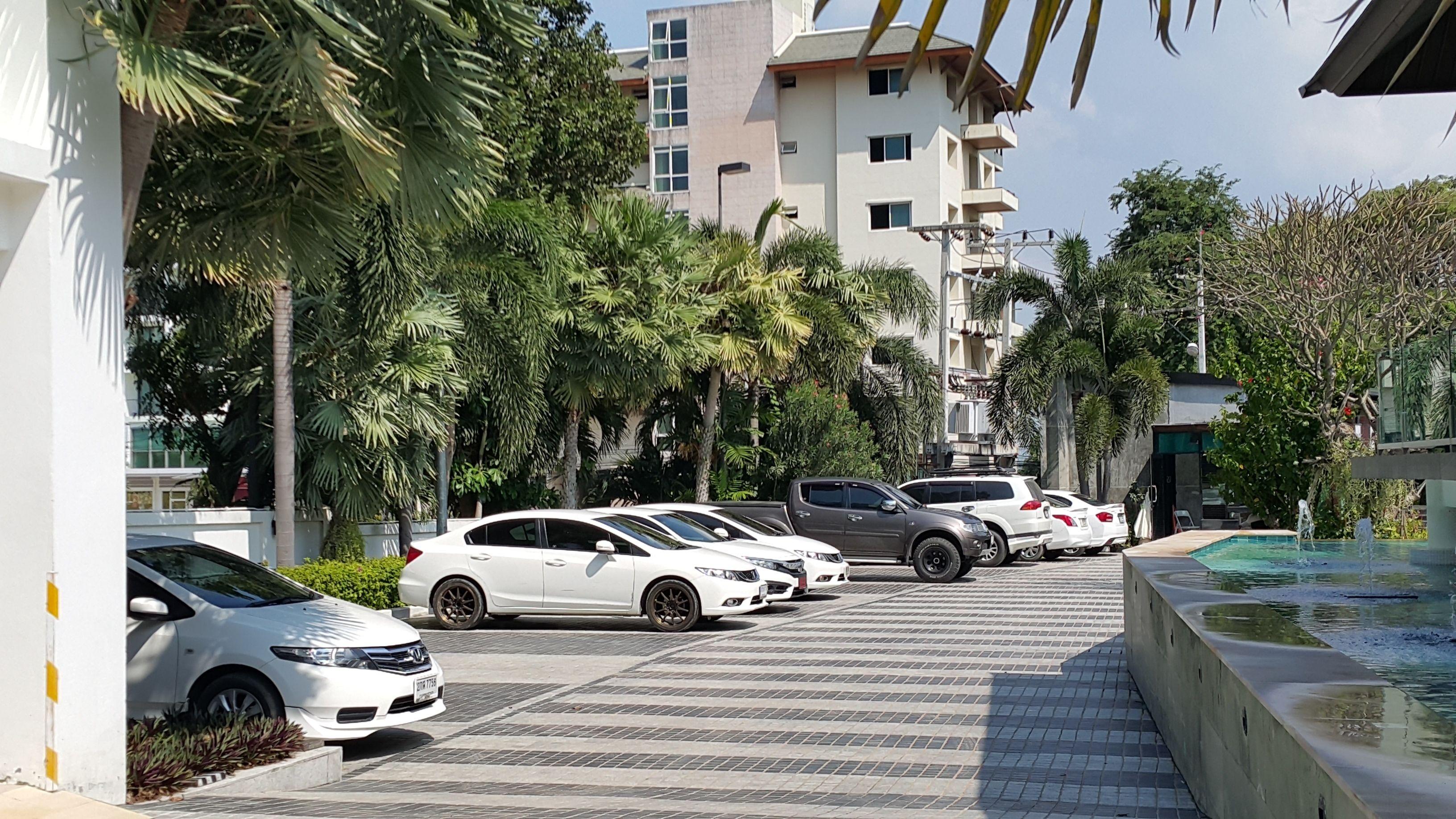 Z Through By The Zign 5* Pattaya