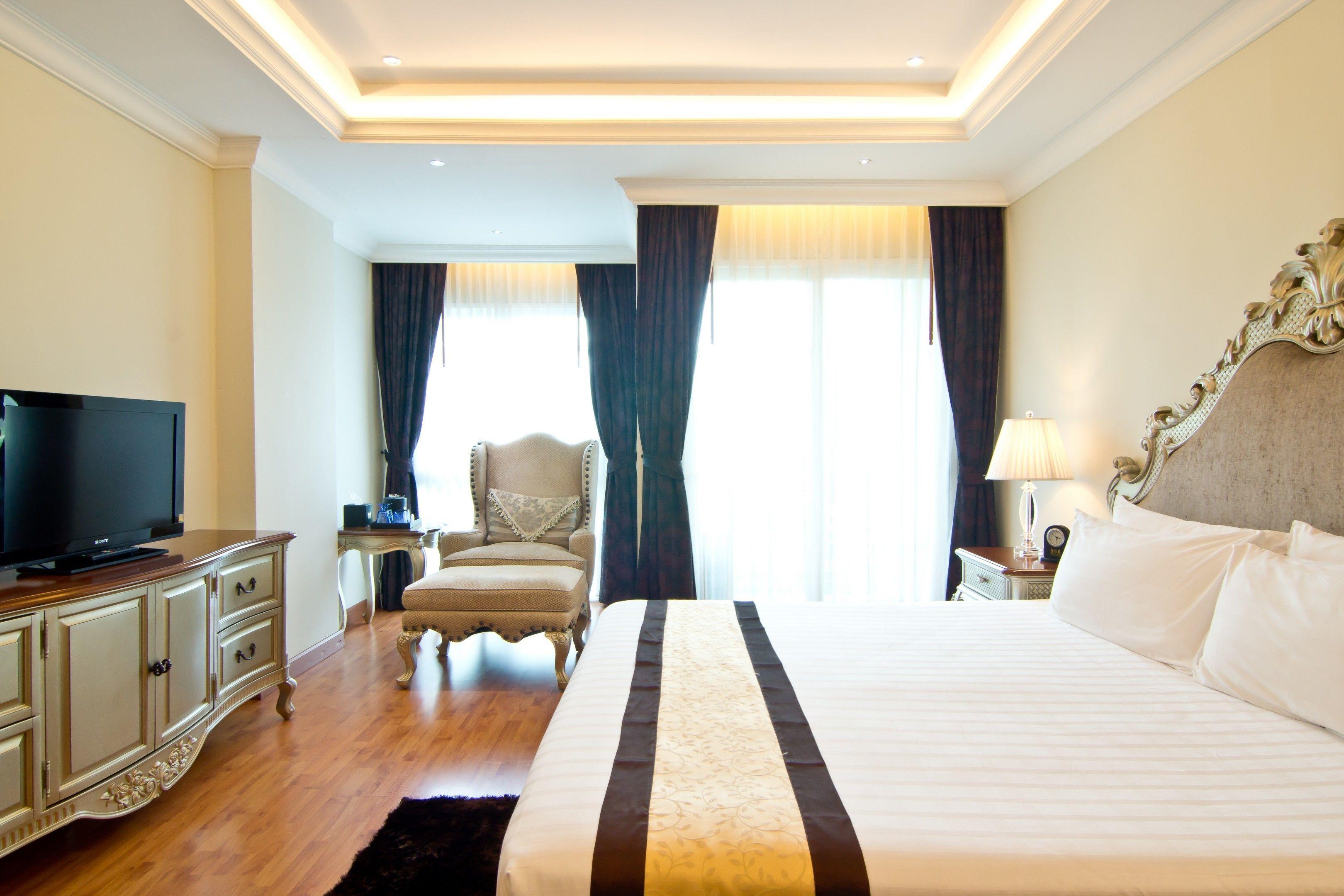 Lk The Empress Pattaya