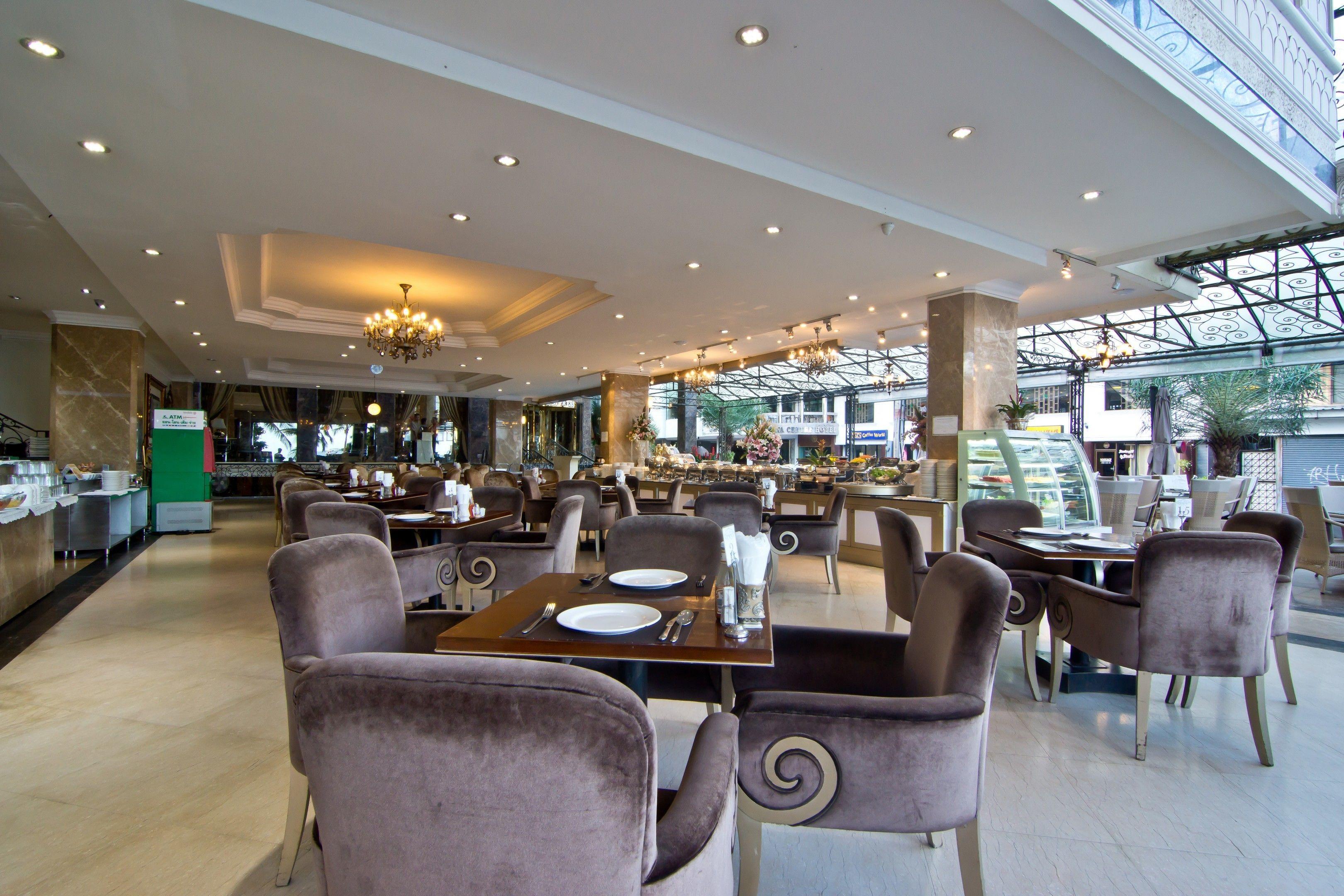 Lk The Empress Hotel 4*