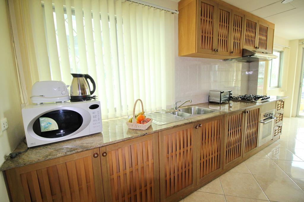 Butterfly Garden Boutique Residences By Frasier, A Lifestyle Destination And 1 To 3 Bedroom Units, 2 Full Bathrooms, Rain Shower, Bath, Complete Kitchen, Staff 24-7,fast Fiber Optic Wifi, 55