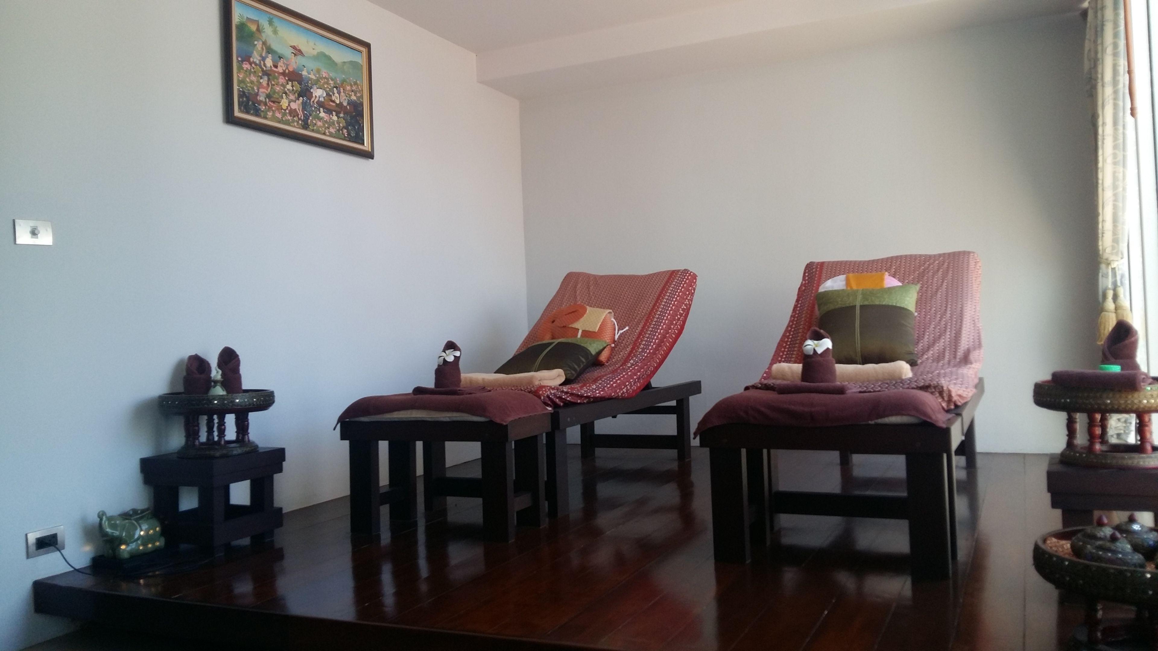 Aiyara Grand Hotel 5*