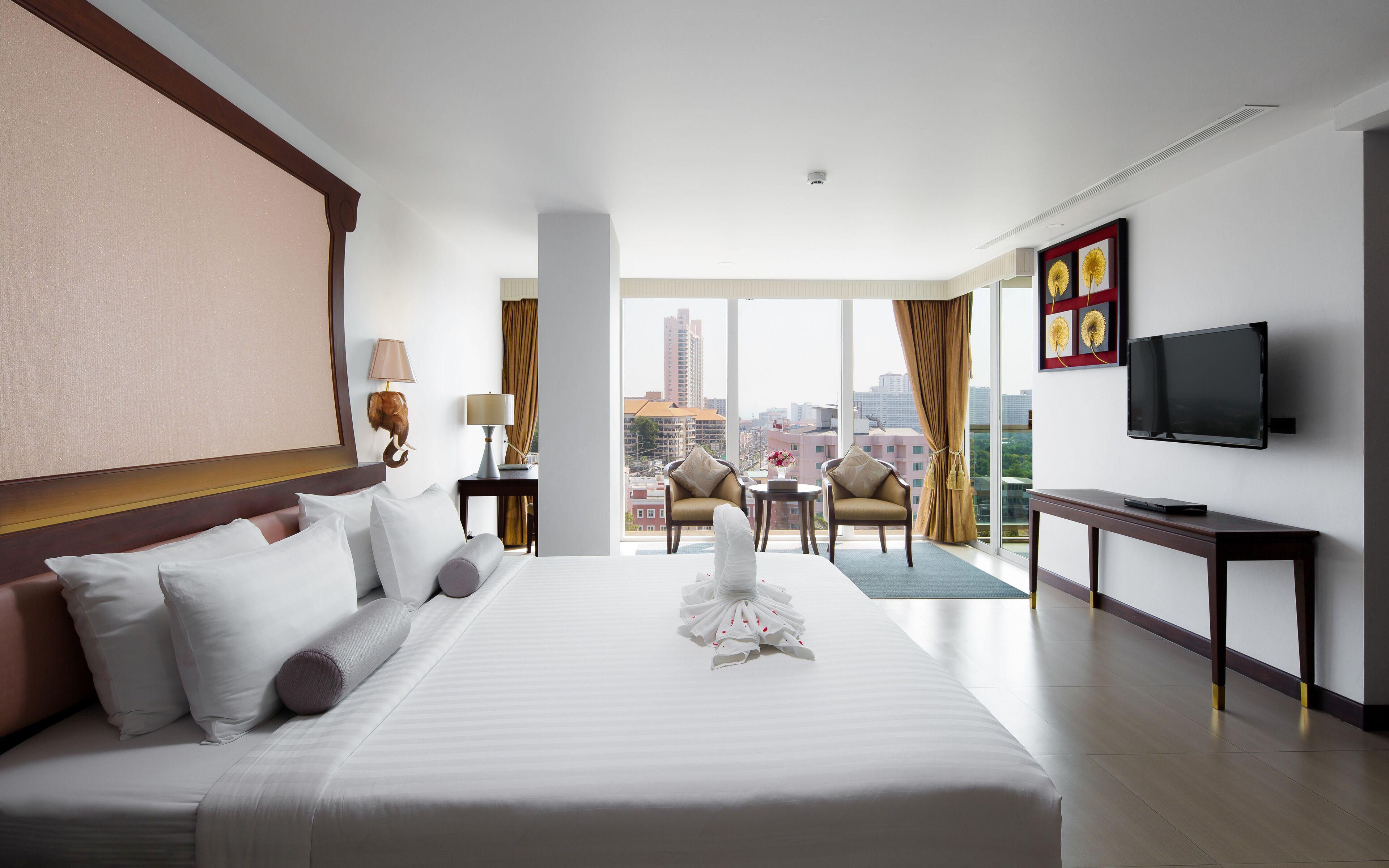 Aiyara Grand 5* Pattaya