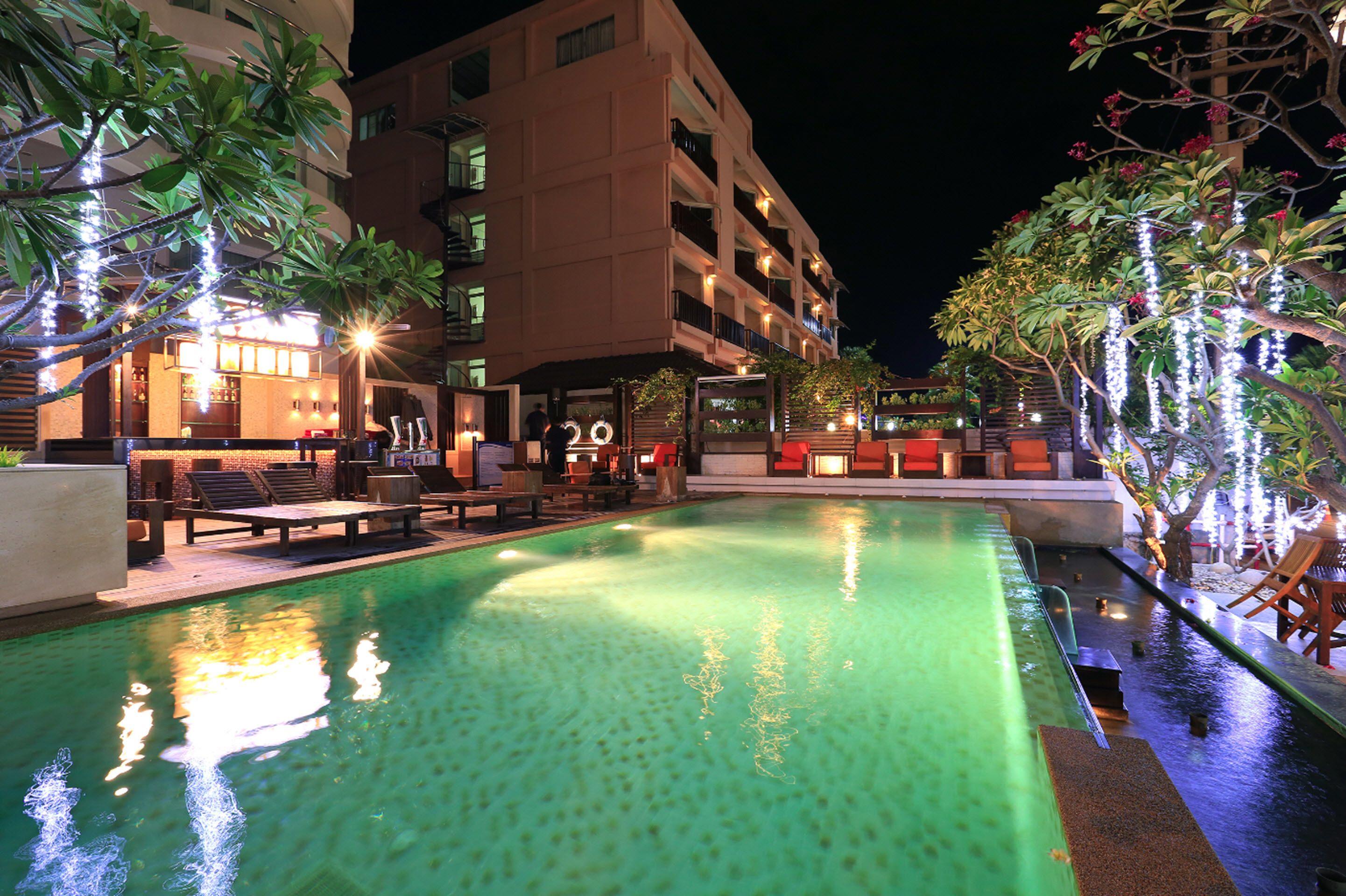 Hotel Sea View - Sha Extra Pattaya