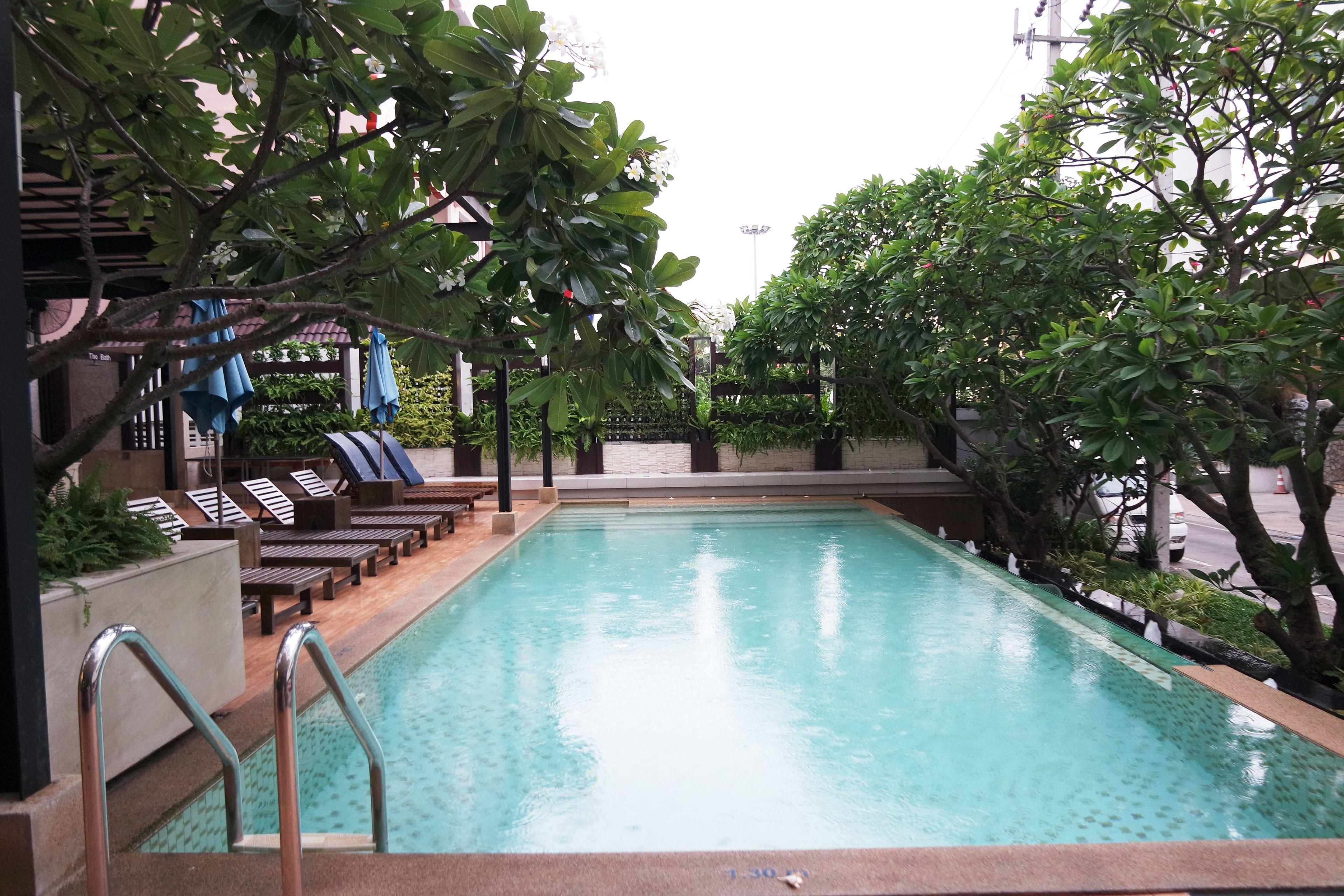 Hotel Sea View - Sha Extra Pattaya