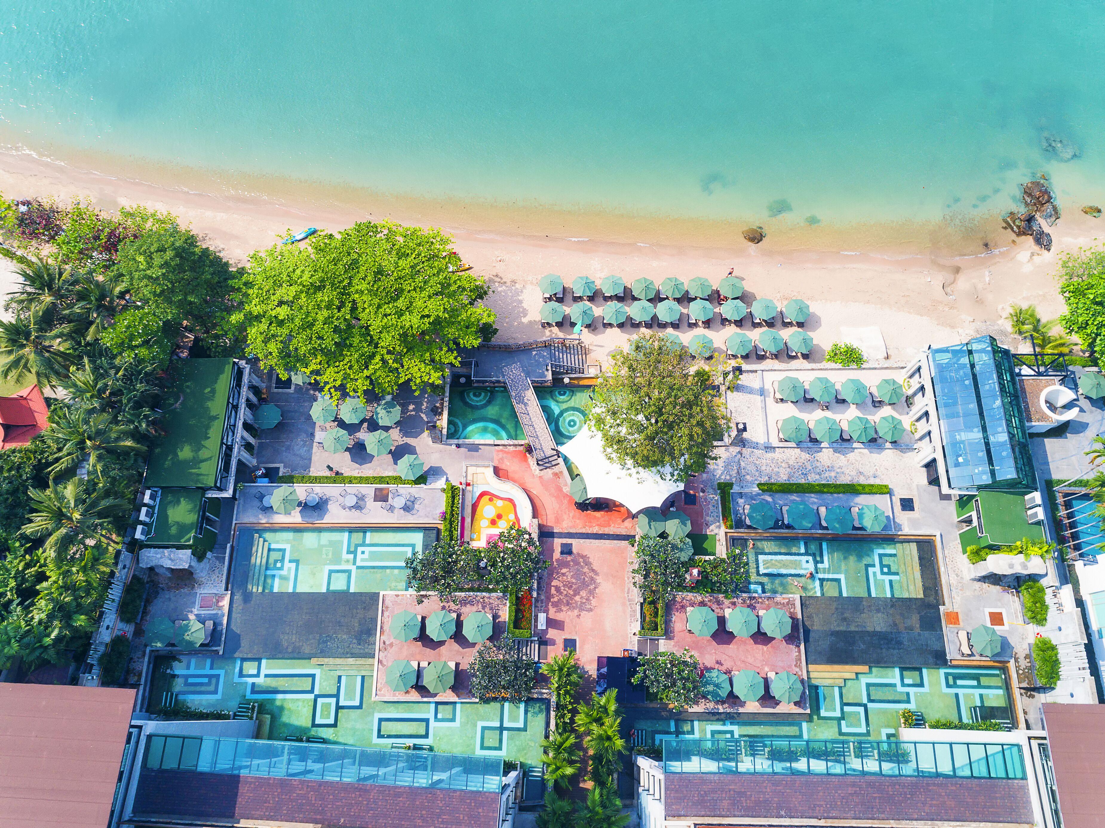 Modus Beachfront Resort 5*
