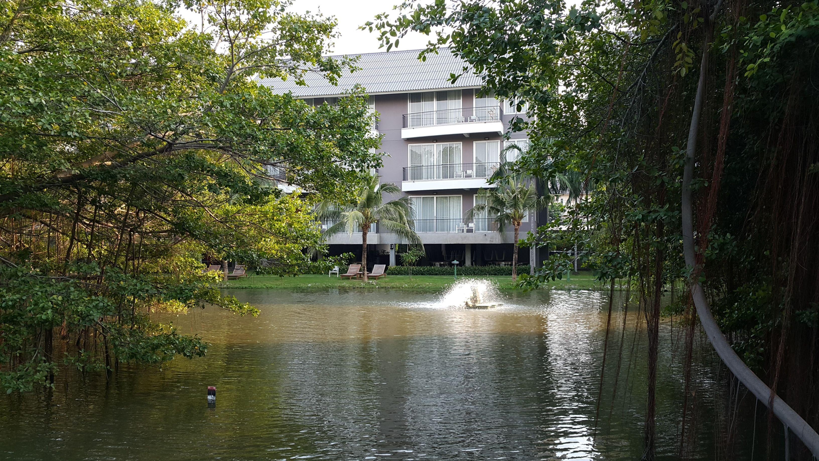 The Leela & 4* Pattaya