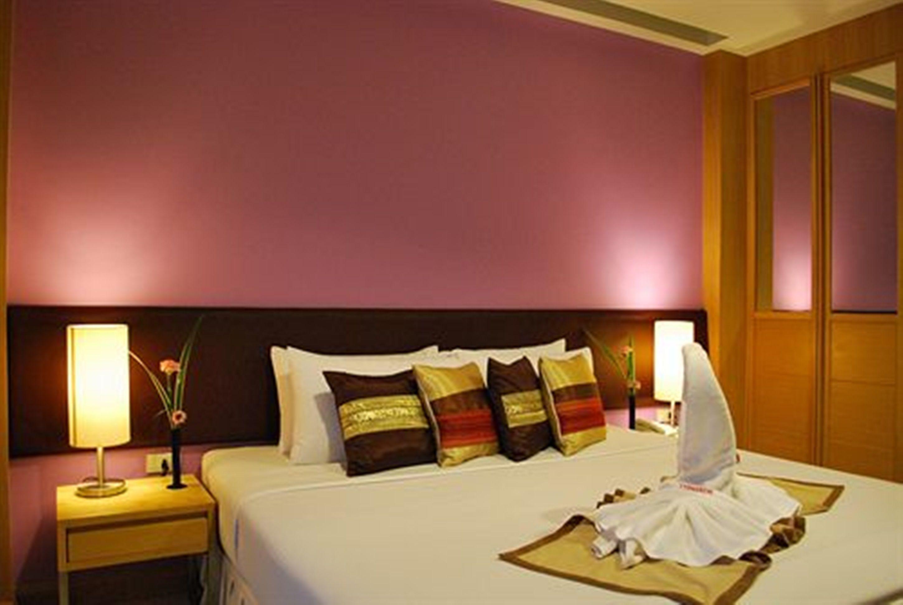 Windmill 3* Pattaya