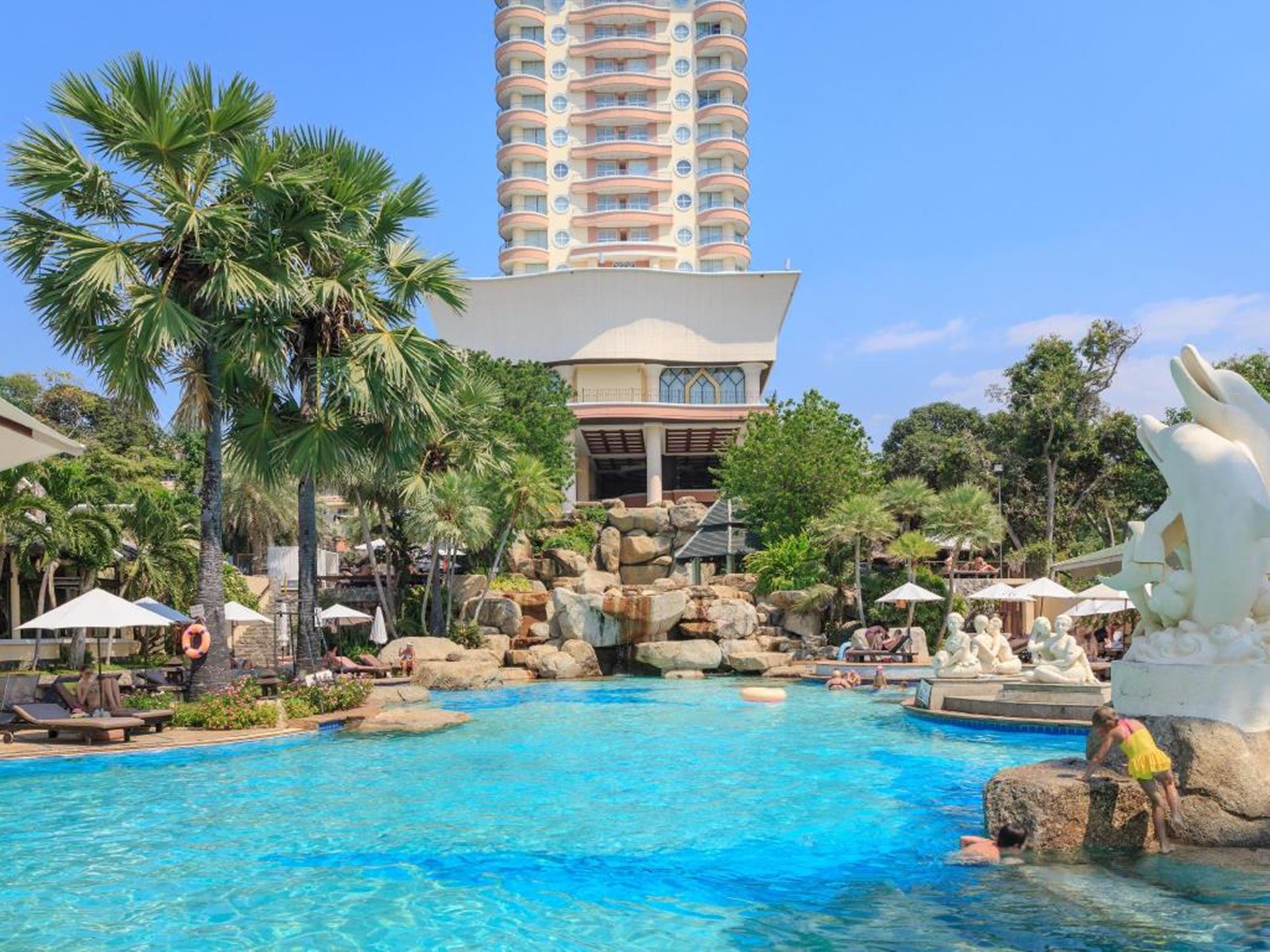 Long Garden & Pavilions 5* Pattaya