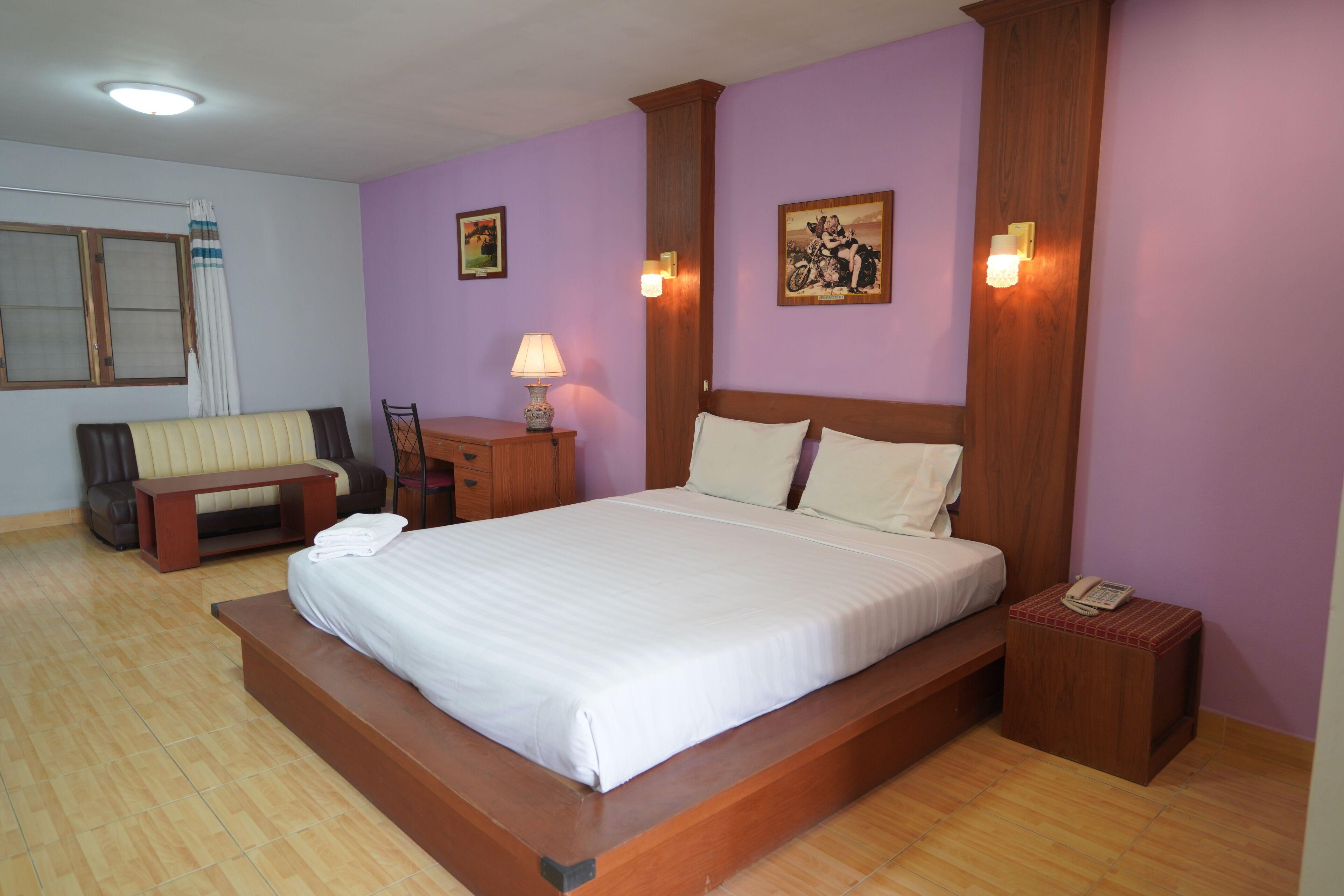 Green Beach Pattaya Hotel 2*