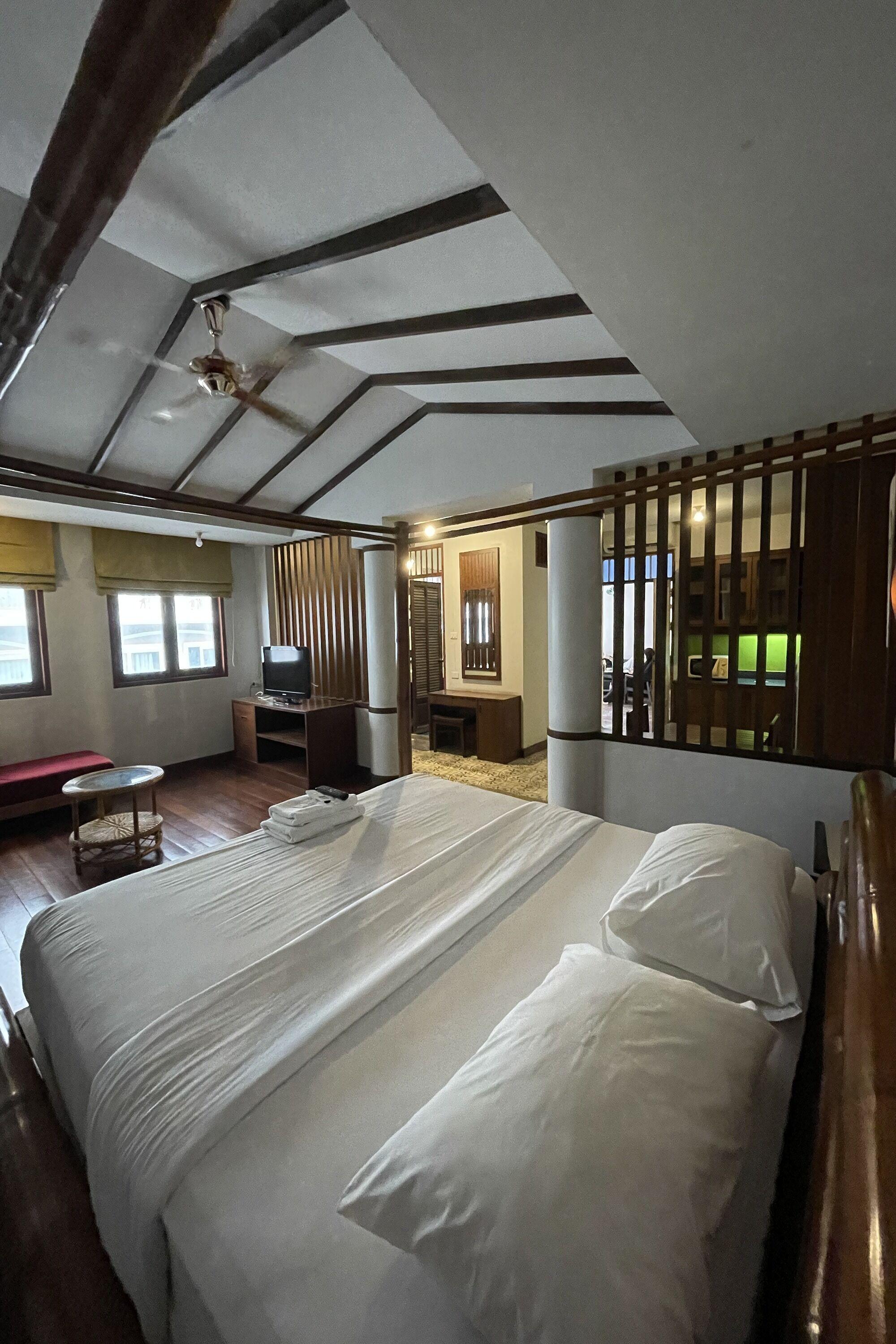 โรงแรม Keerati