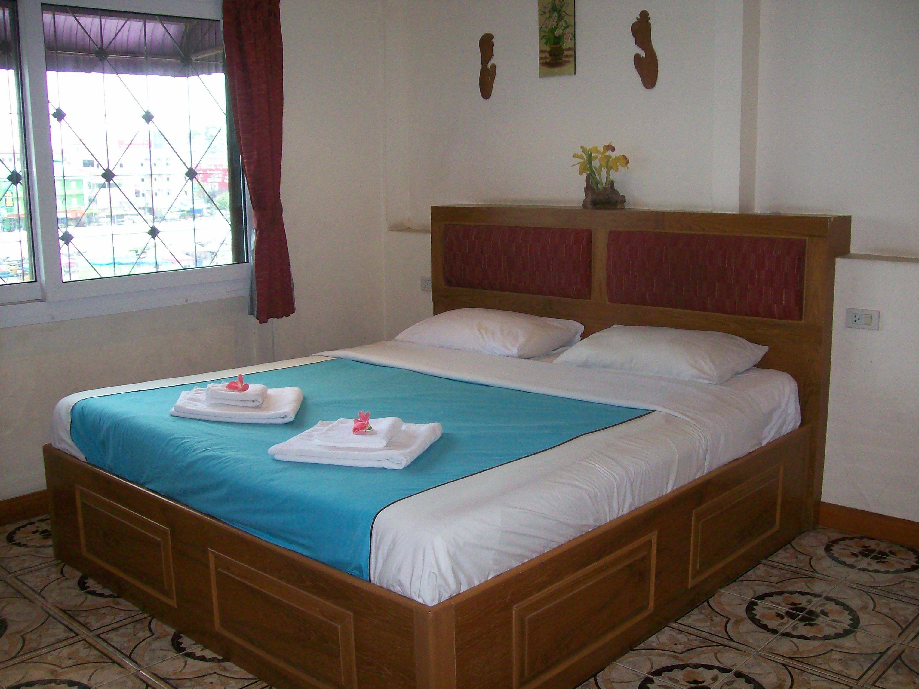 Chaiyapoon Guest house