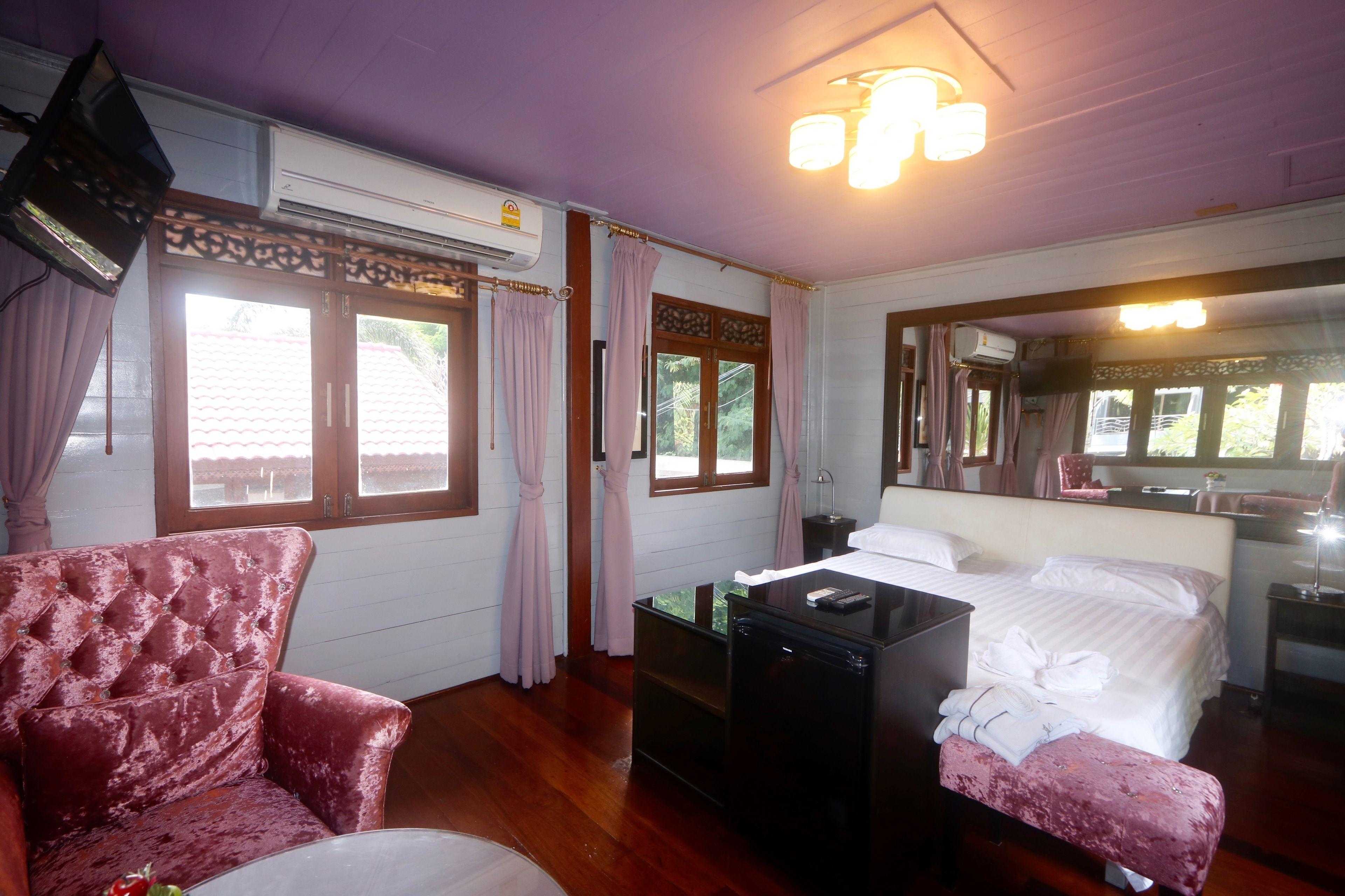 Hotel Momento 3*