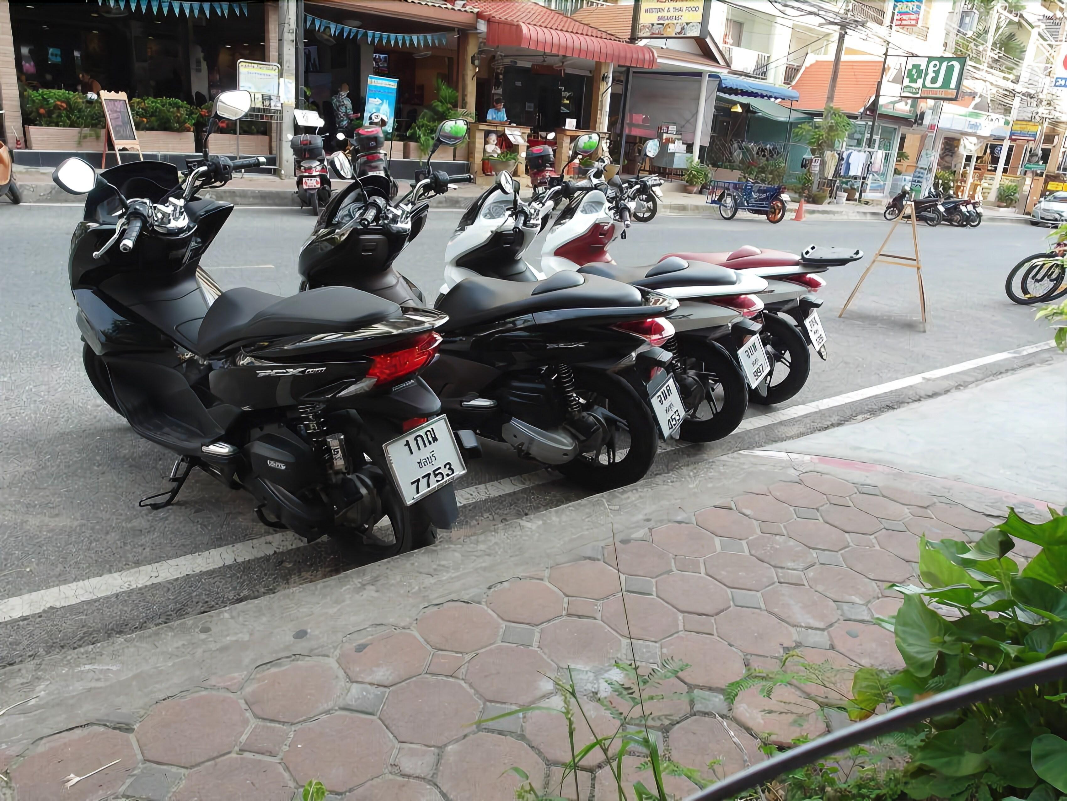 Patumnak Beach Guesthouse