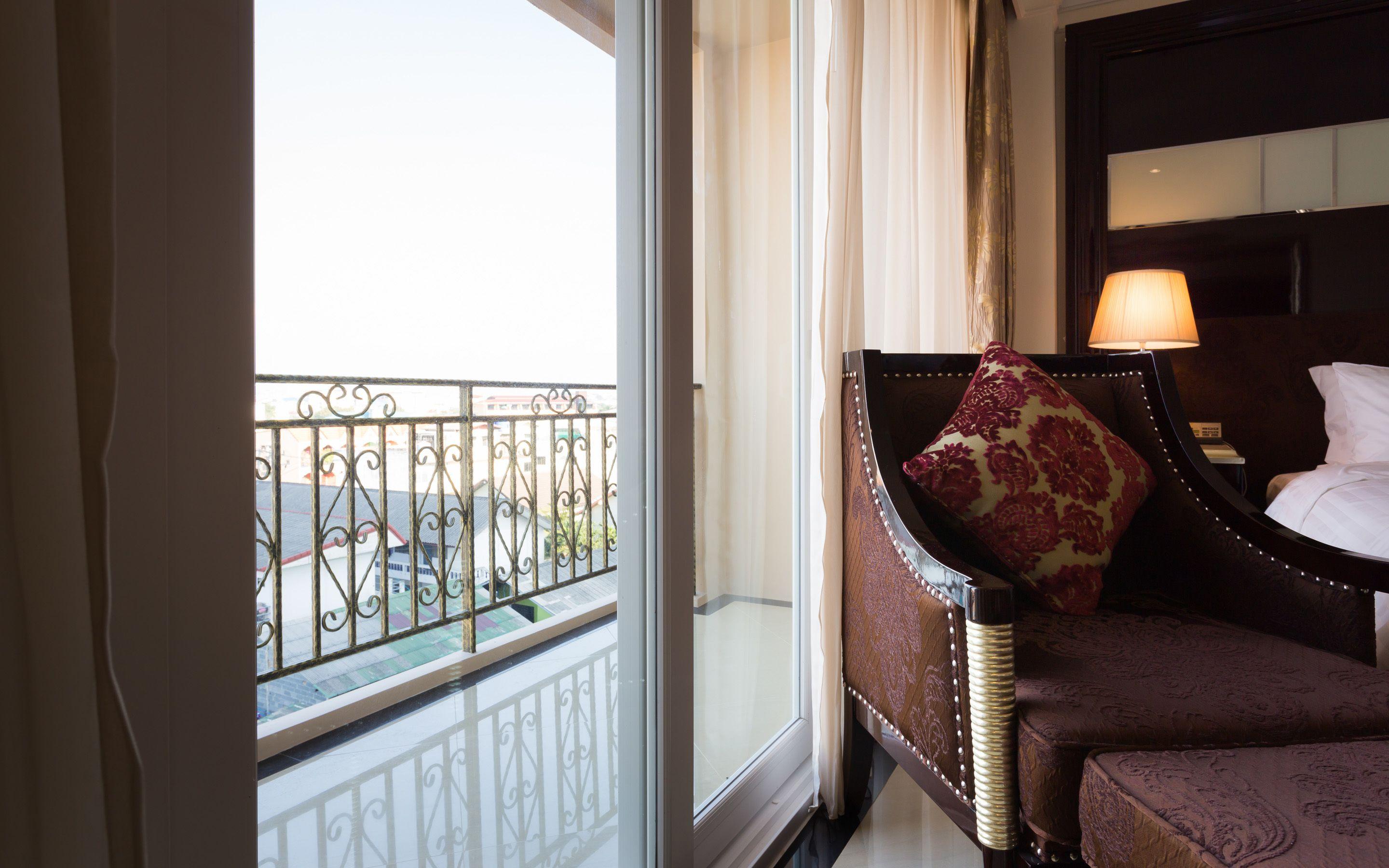 Lk President Hotel 4*