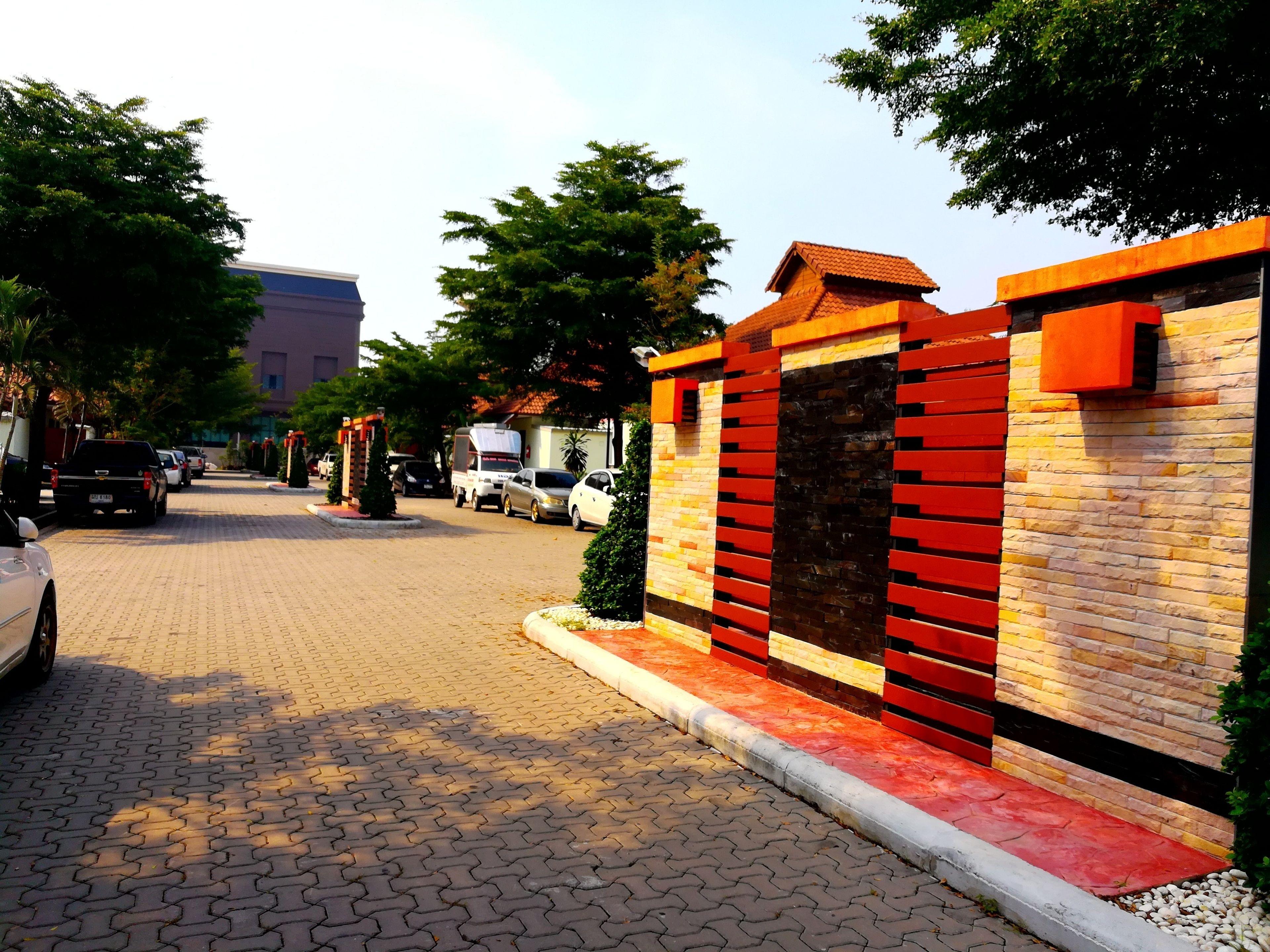 Nice Resort Pattaya Hotel 3*