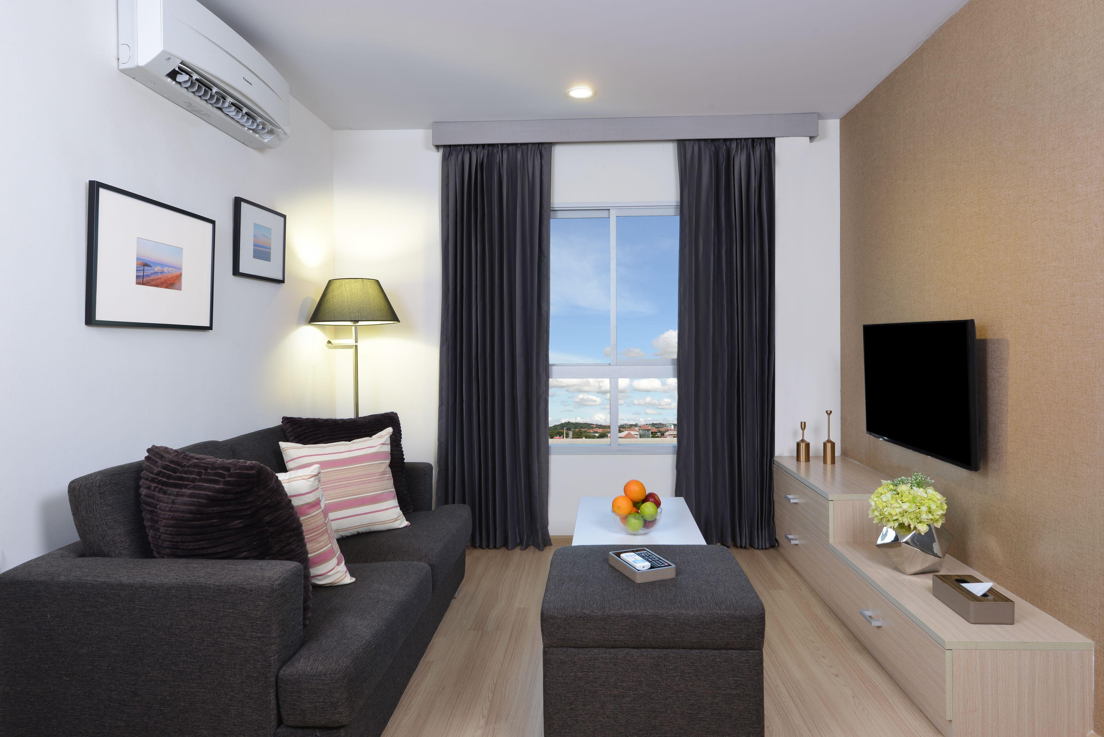 Hotel The Grass Serviced Pattaya