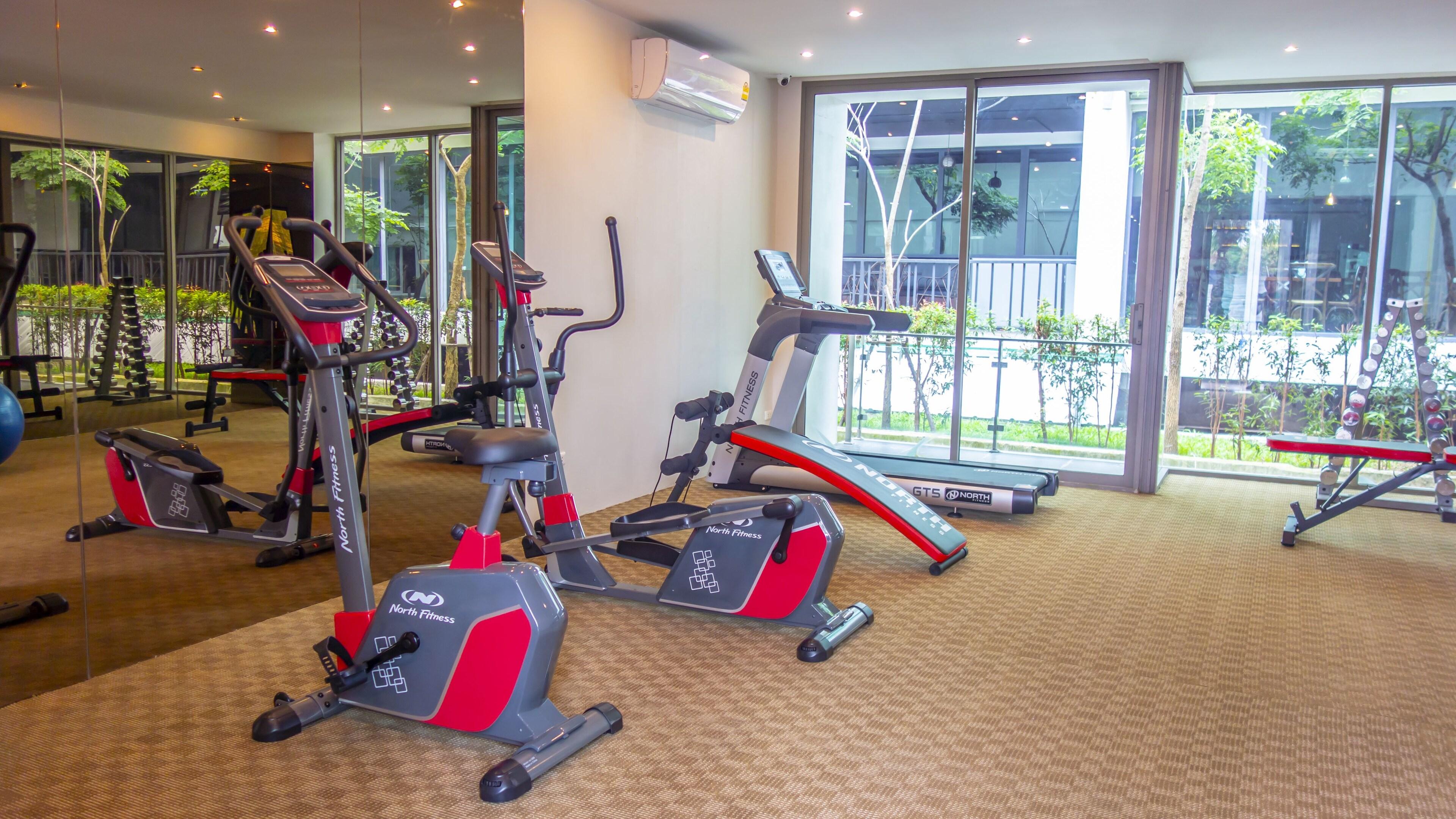 Unique Regency Hotel