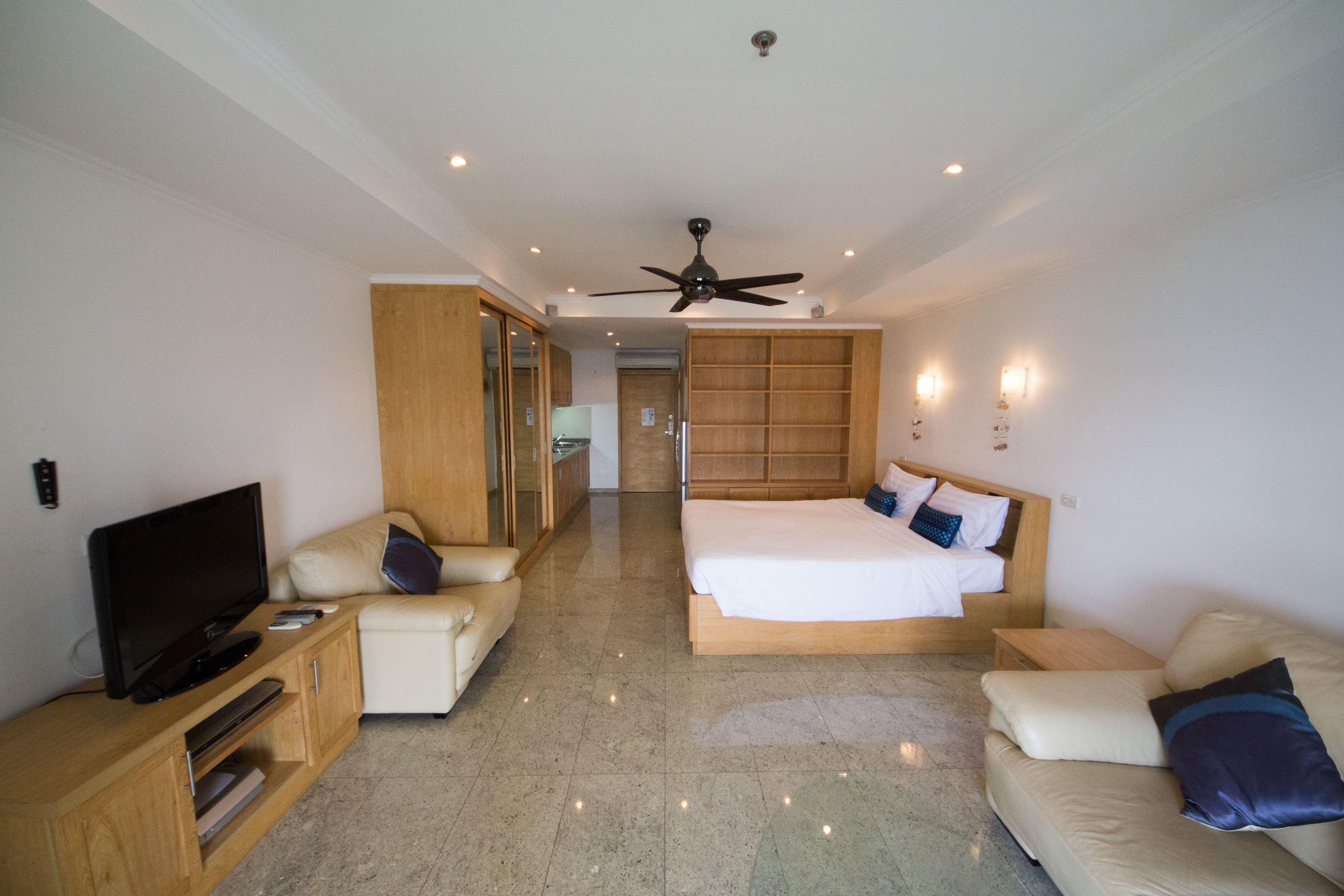 View Talay 6 By Pat 42 *