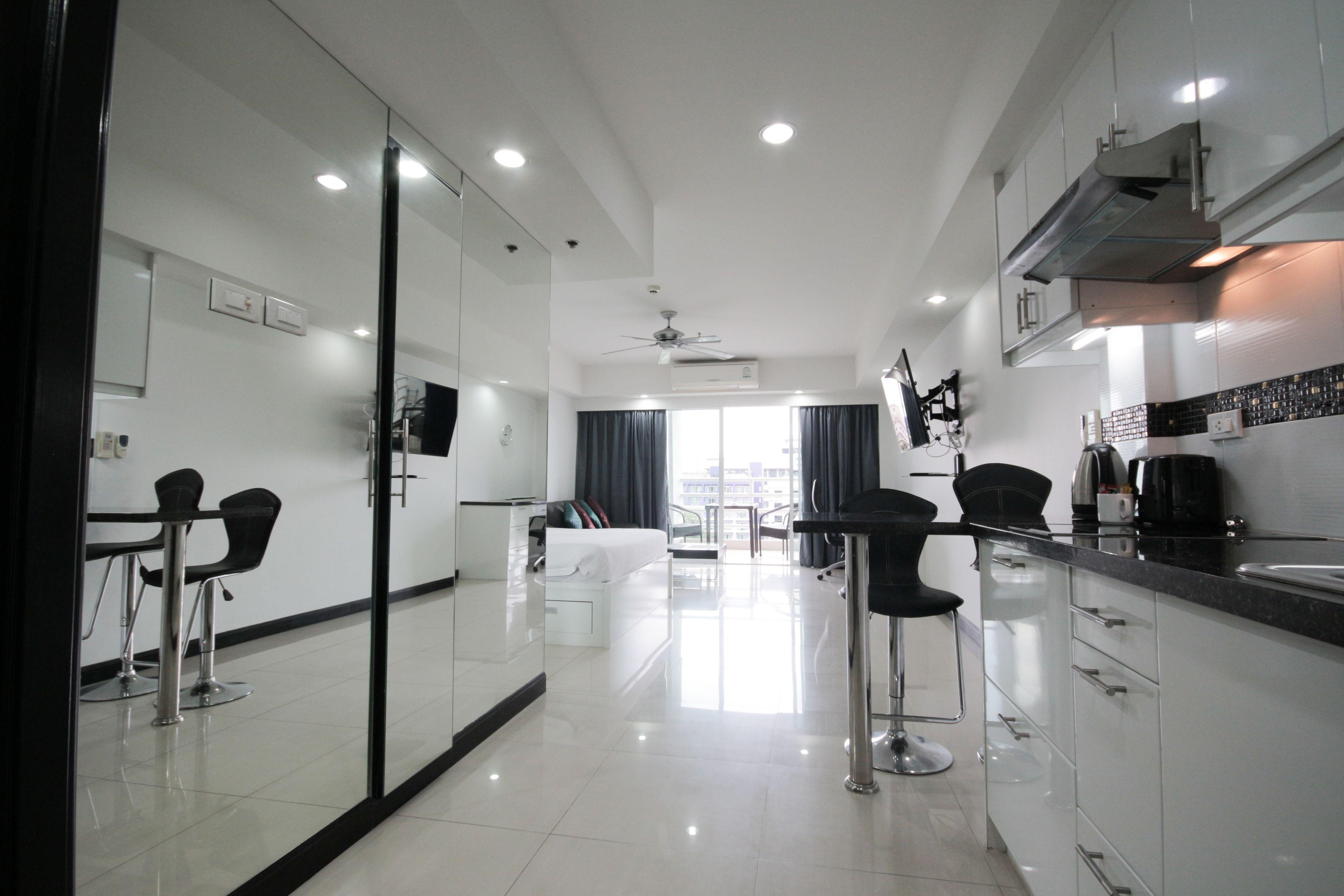 View Talay 6 By Pat 42 *