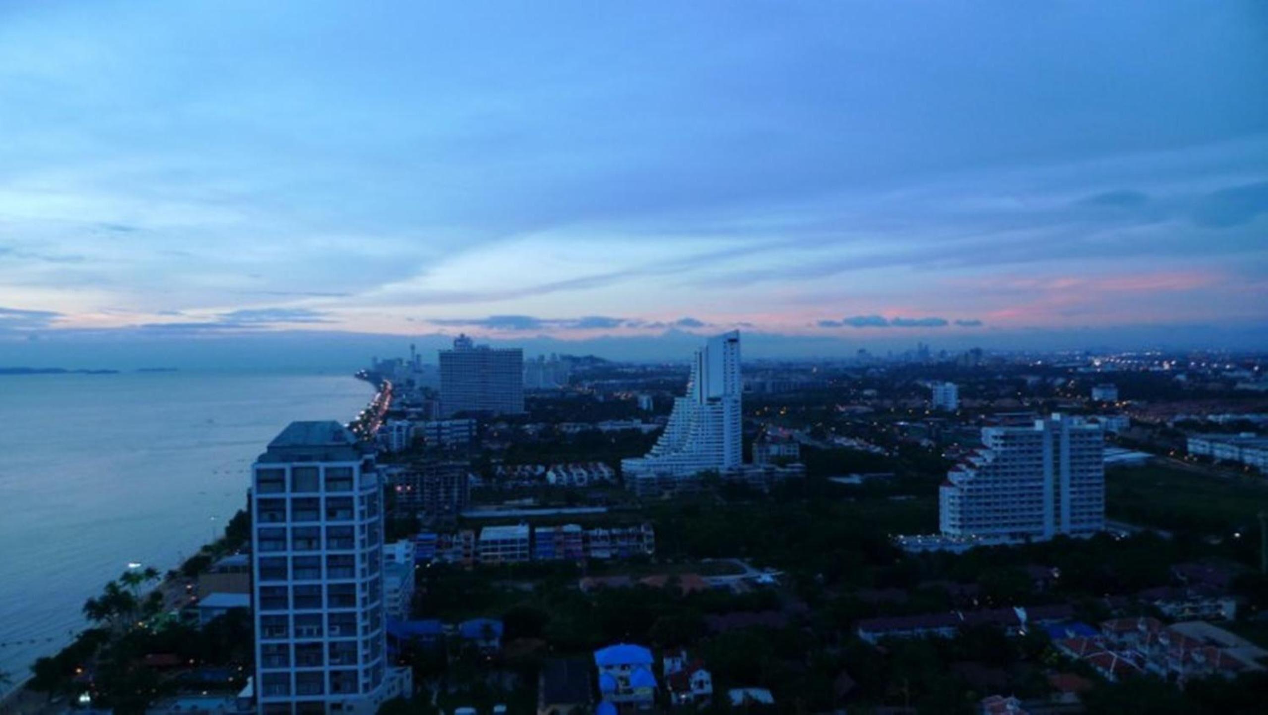 Hotel The Relaxing Sea View At Lumpini Park Pattaya