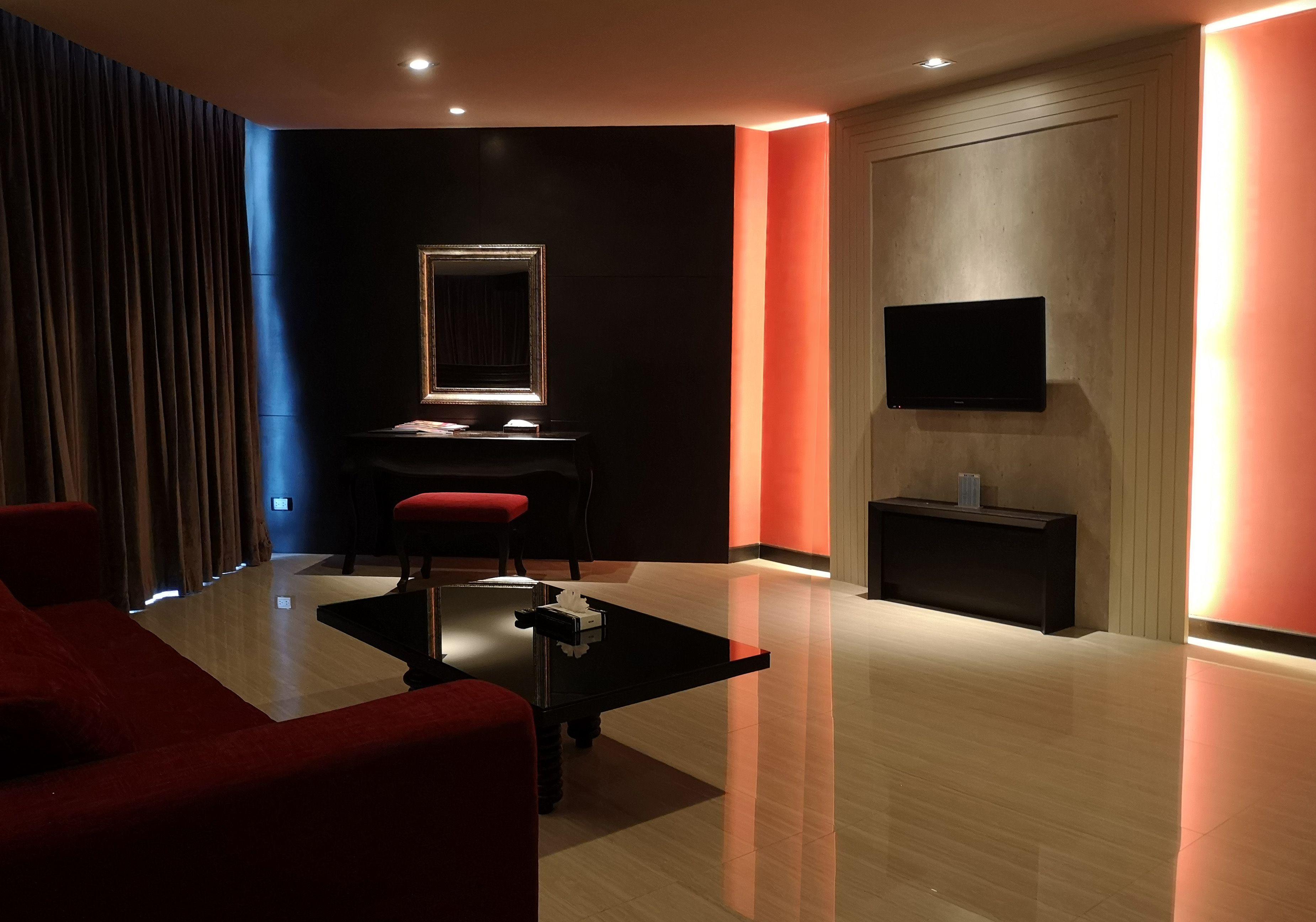 โรงแรม Tsix5 Quarter Pattaya