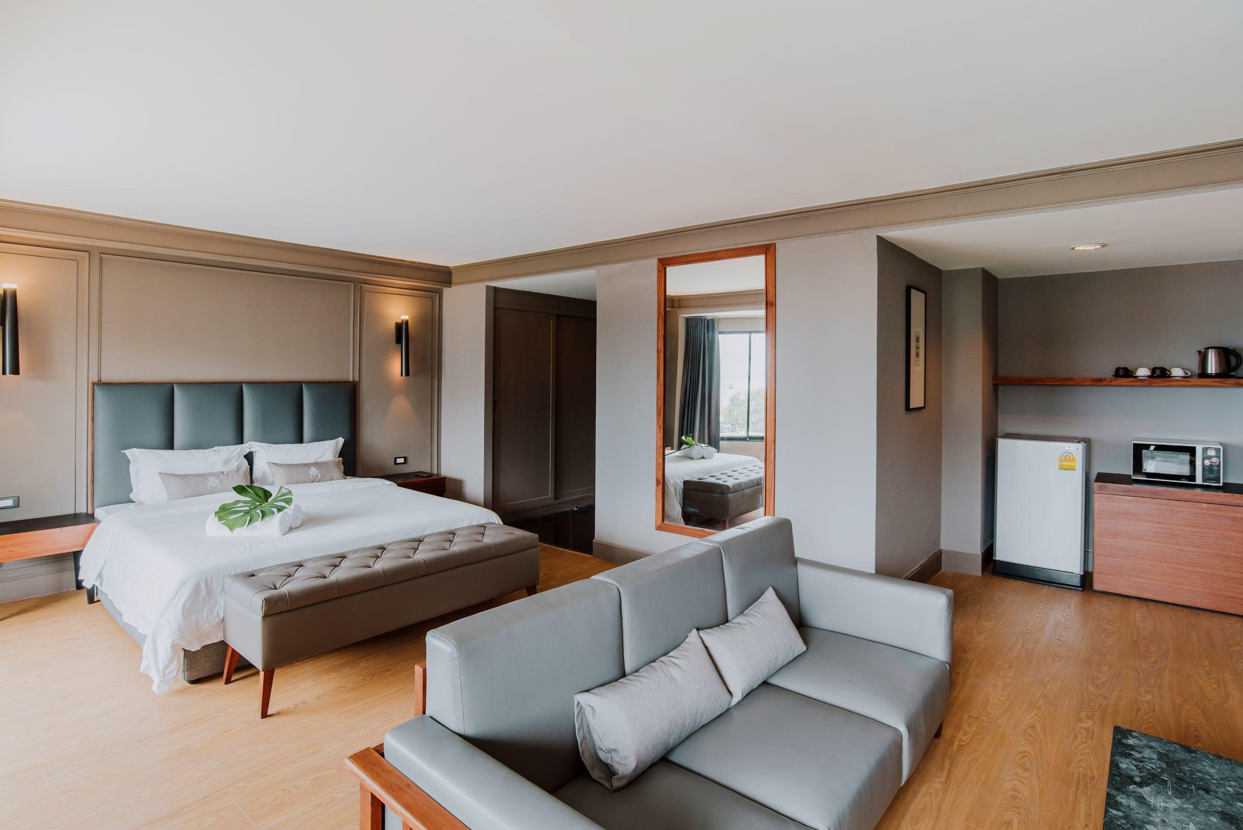 Hotel Marine Plaza 3*