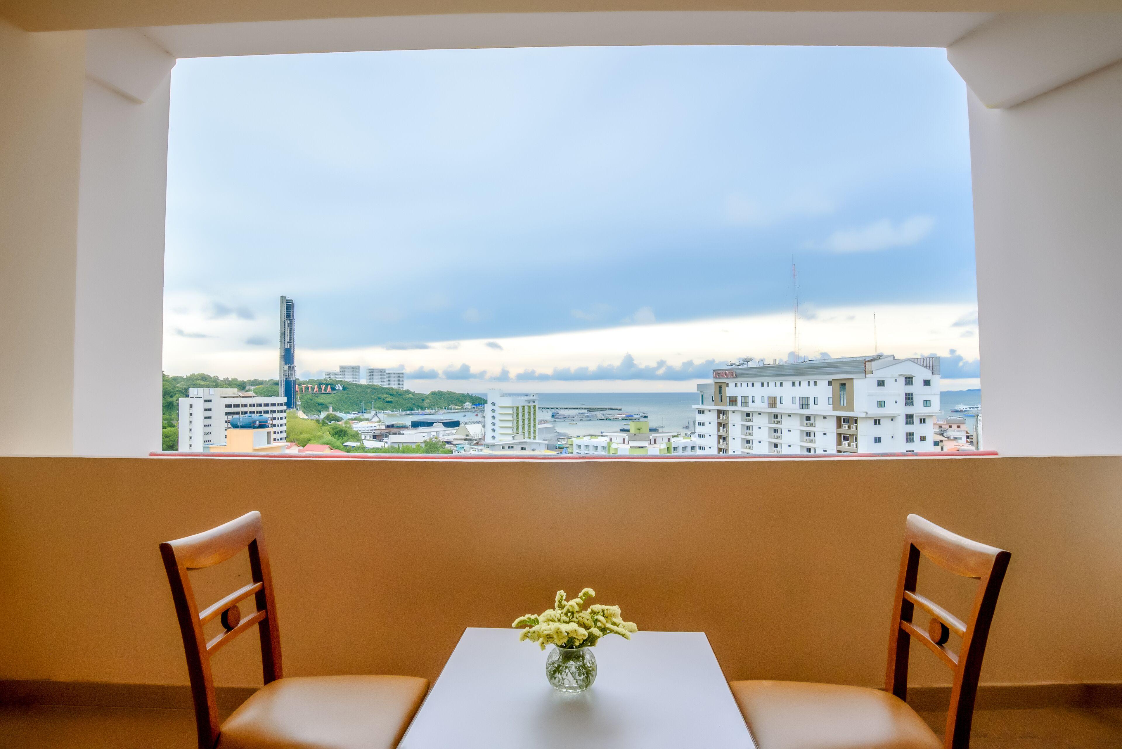 Hotel Marine Yensabai 3*