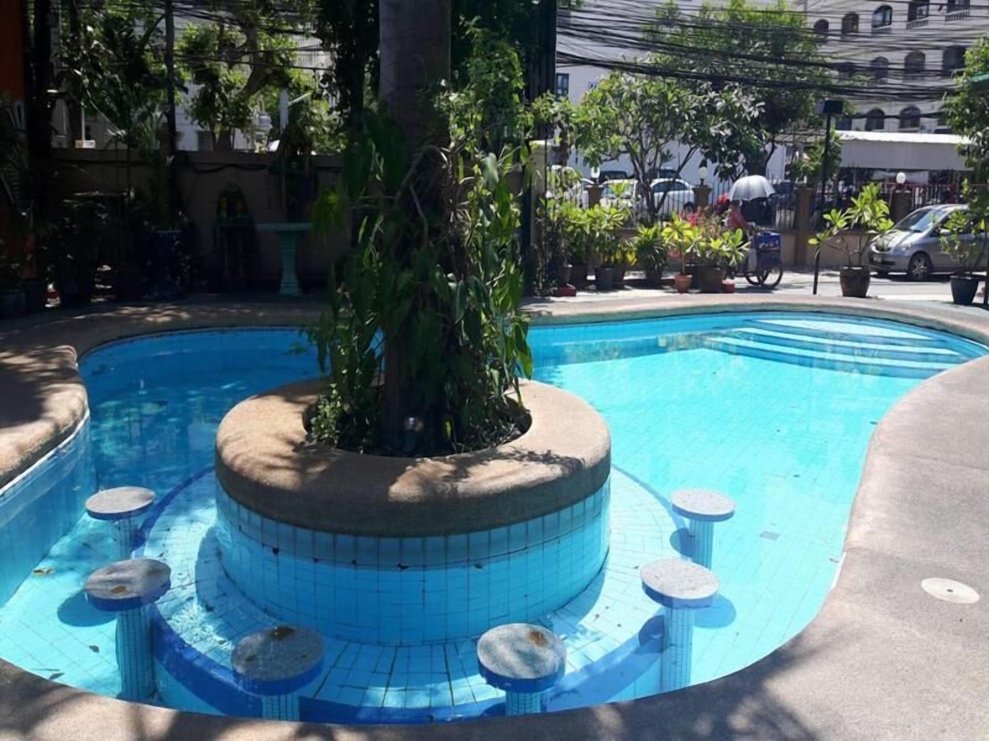 Hotel Shagwell Mansions Pattaya