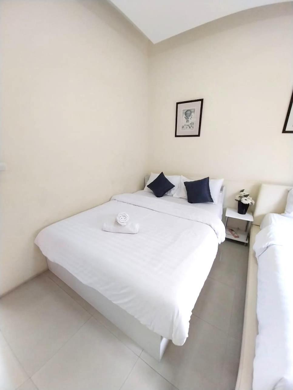 Happy N Joy Pool Near Jomtien On Thepprasit Road Villa