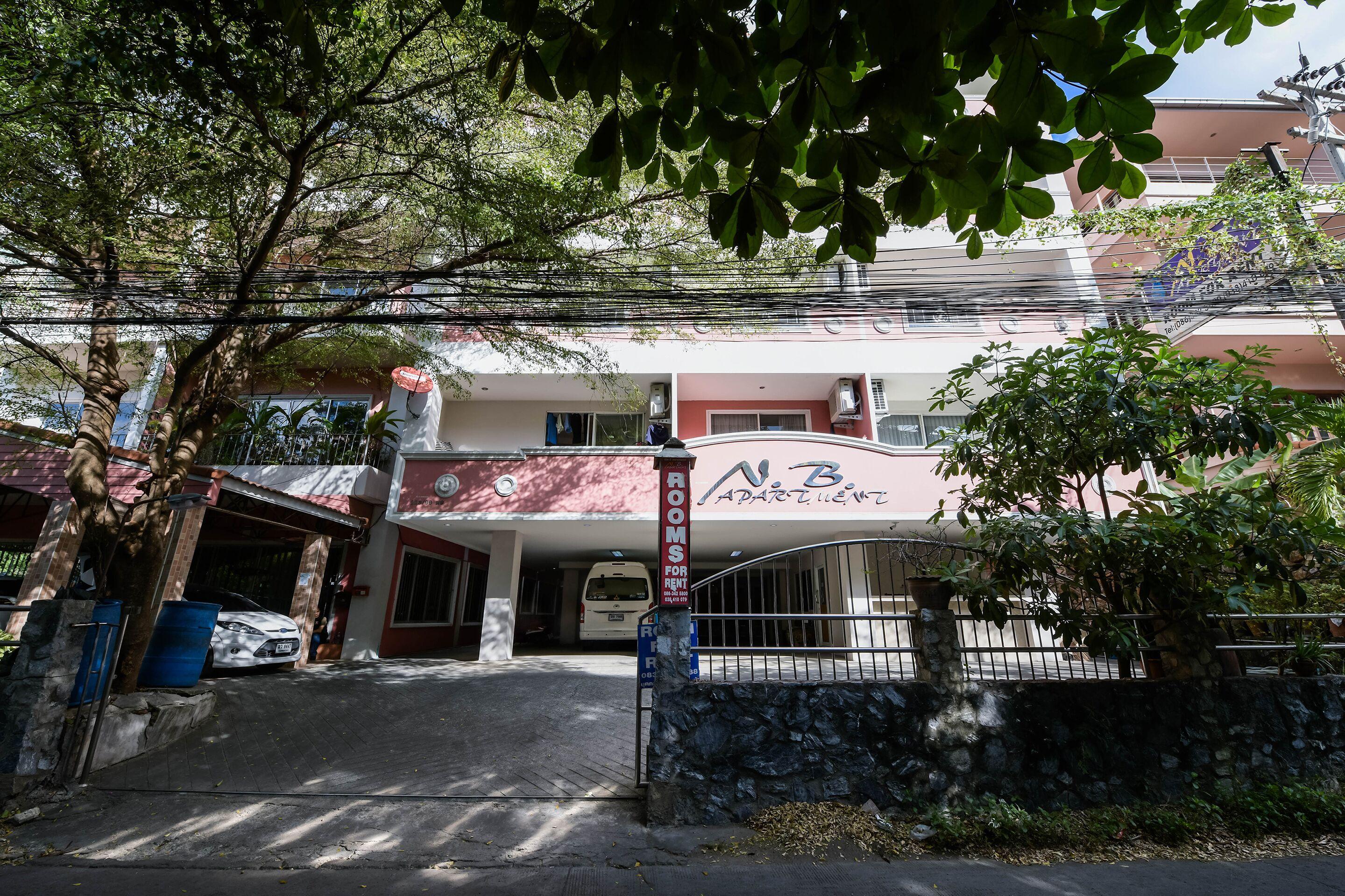 โรงแรม Oyo 438 24
