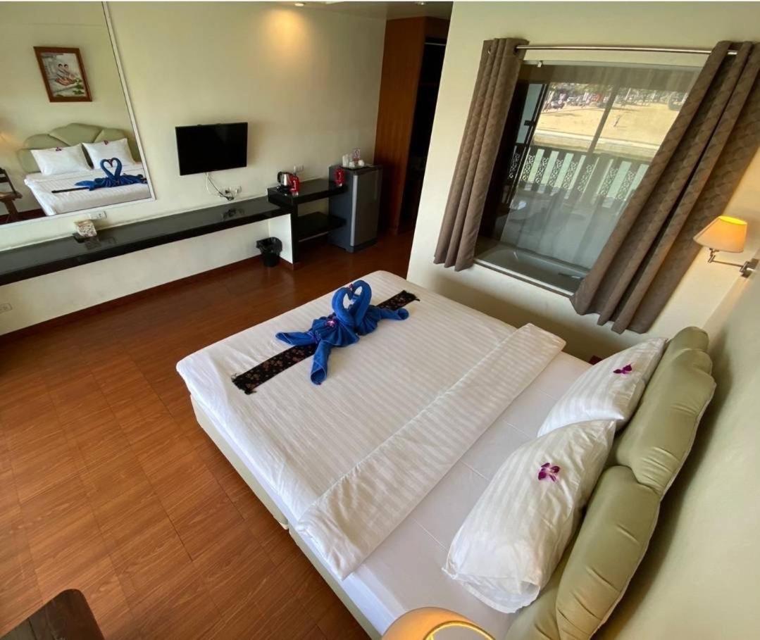 At Sea Hotel 2*