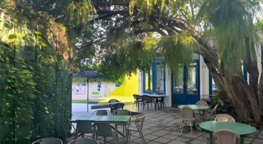 Hotel Prs By Sojourn