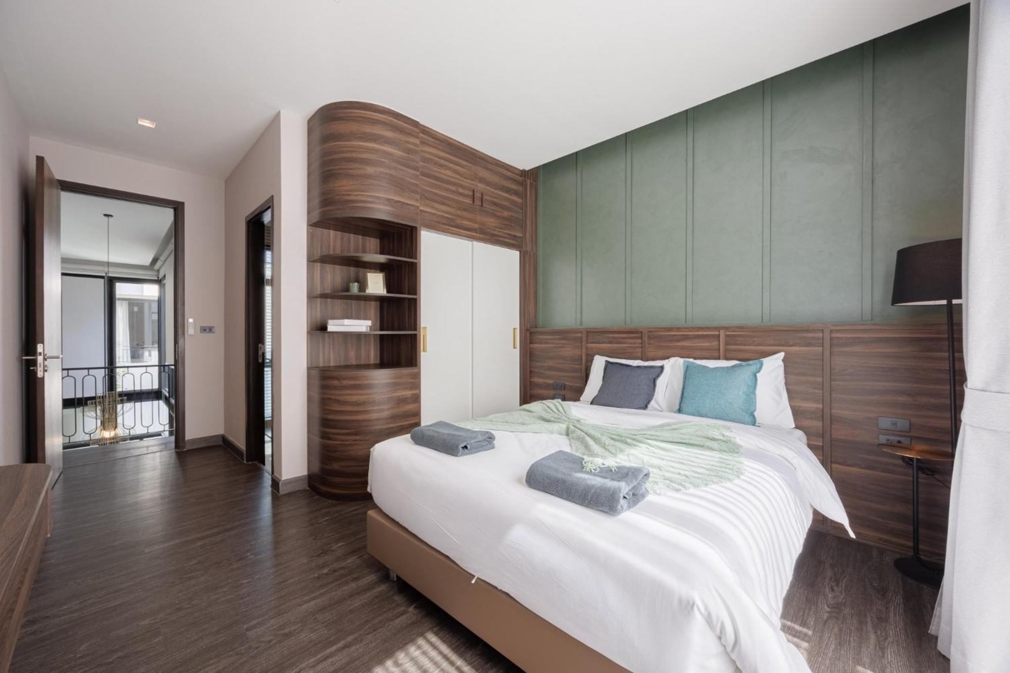 芭提雅市中心五卧室独栋泳池别墅 Villa