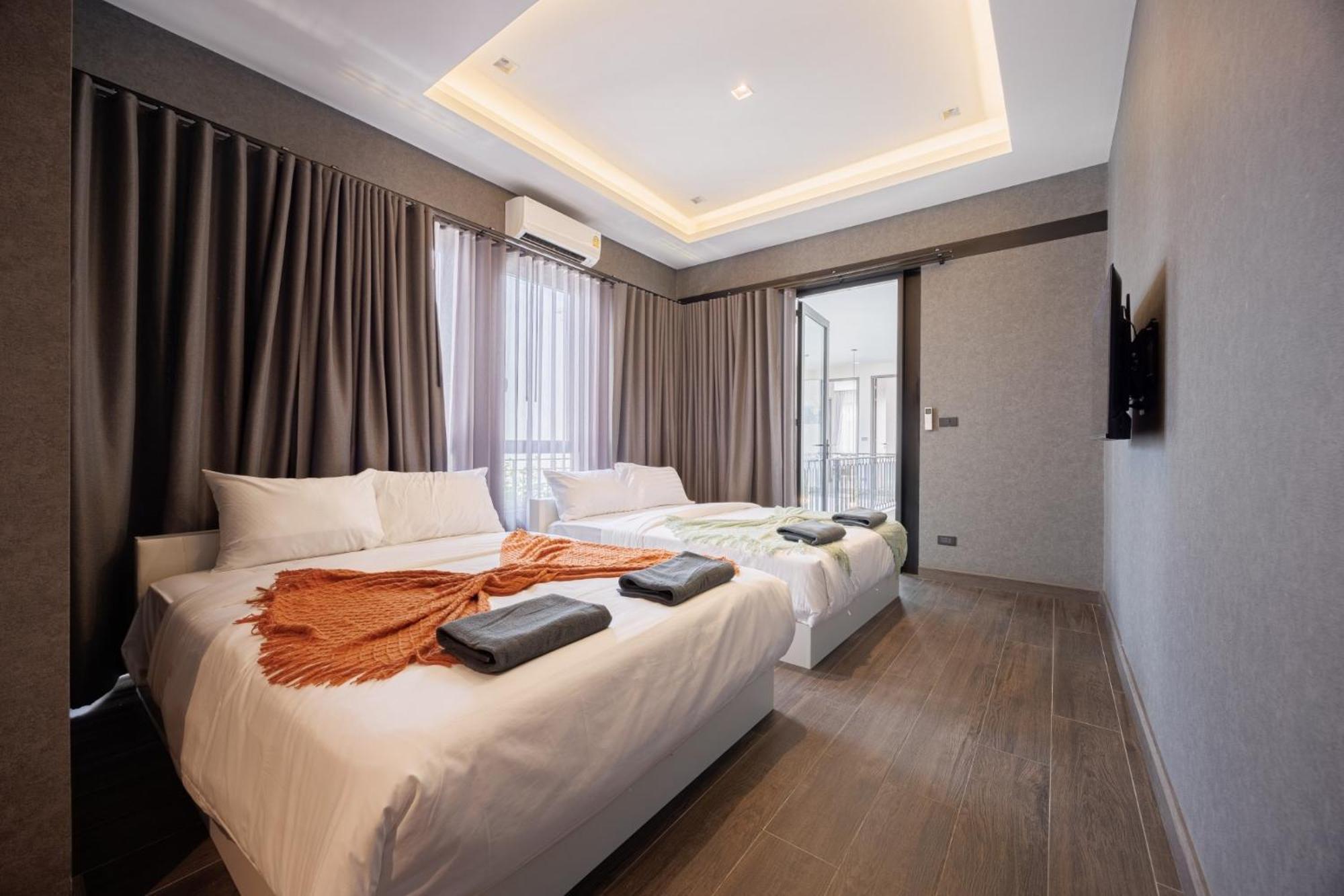 Villa 芭提雅市中心五卧室独栋泳池别墅 Pattaya