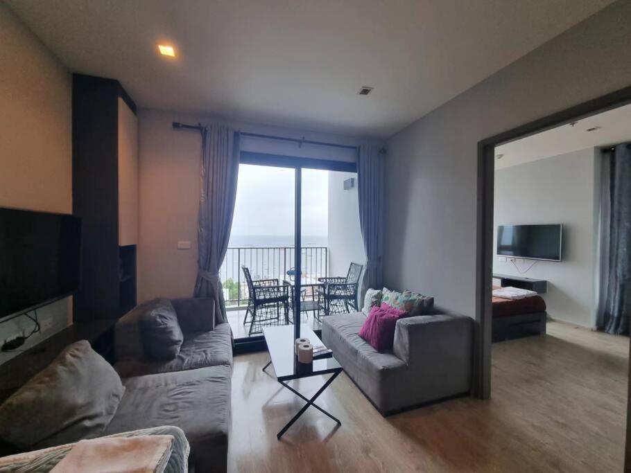 Apartment 芭提雅市中心海景双卧室 步行街酒吧商场海滩步行几分钟可到