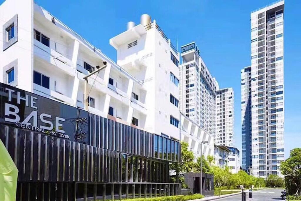 Apartment 芭提雅市中心海景双卧室 步行街酒吧商场海滩步行几分钟可到