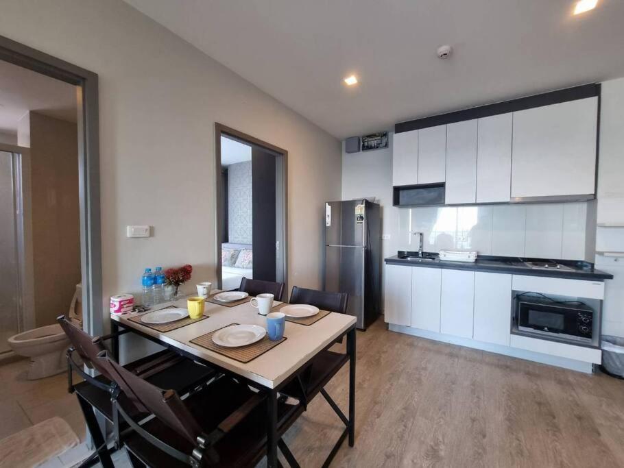 芭提雅市中心海景双卧室 步行街酒吧商场海滩步行几分钟可到 * Pattaya