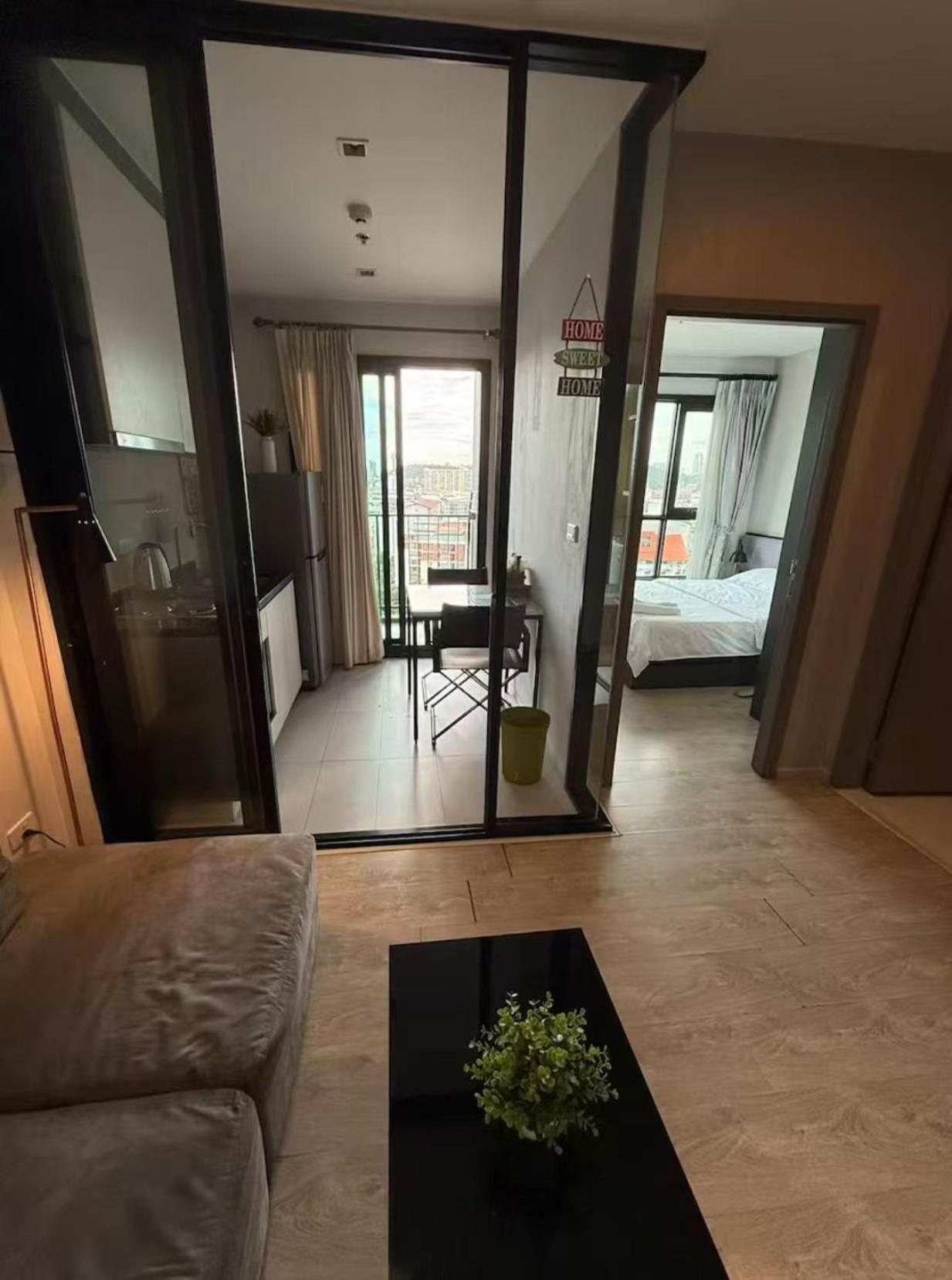 Apartment 1the Base芭提雅市中心单卧室 网红无边泳池 明星都来打卡