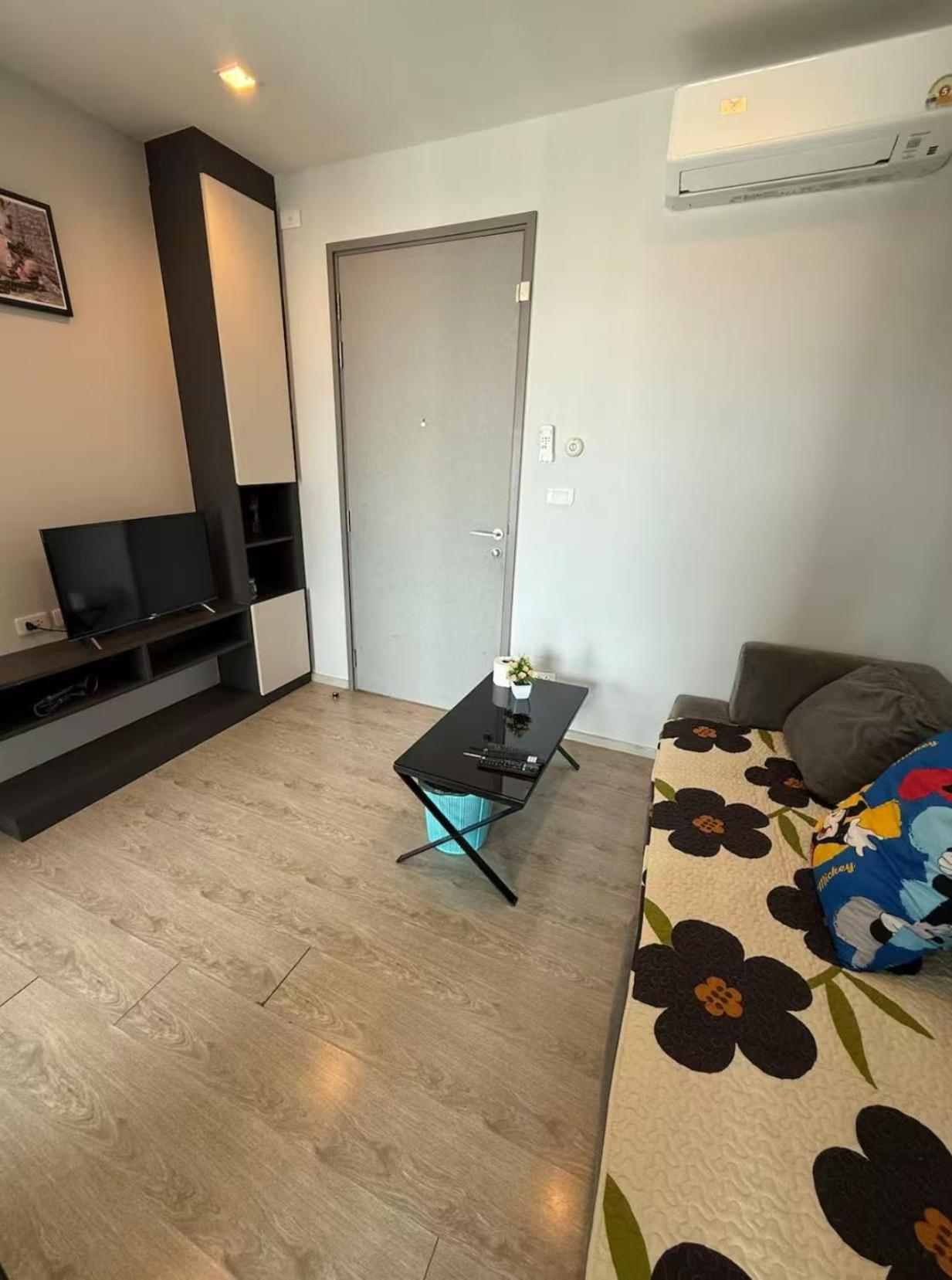 1the Base芭提雅市中心单卧室 网红无边泳池 明星都来打卡