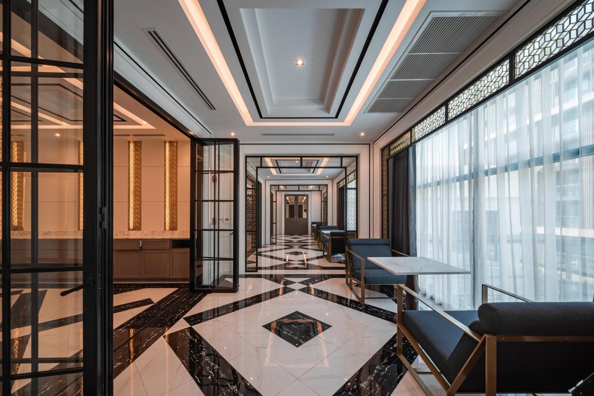 Mandarin Eastville, - Sha Extra