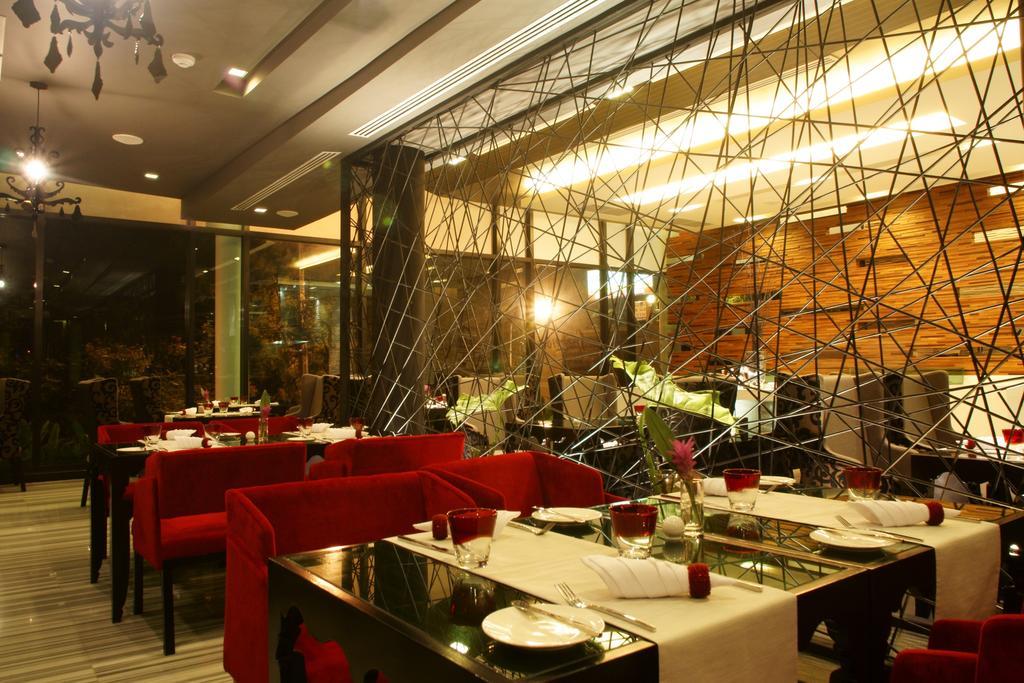 Z Through By The Zign Hotel Pattaya