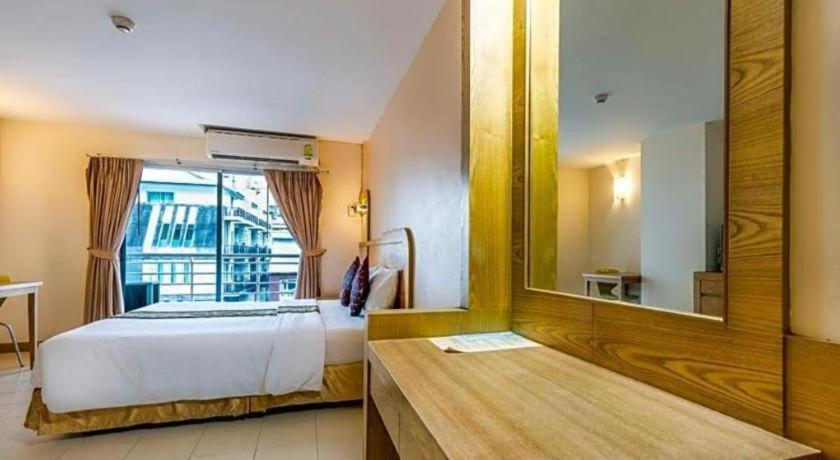 Hotel Eastiny Plaza 3*