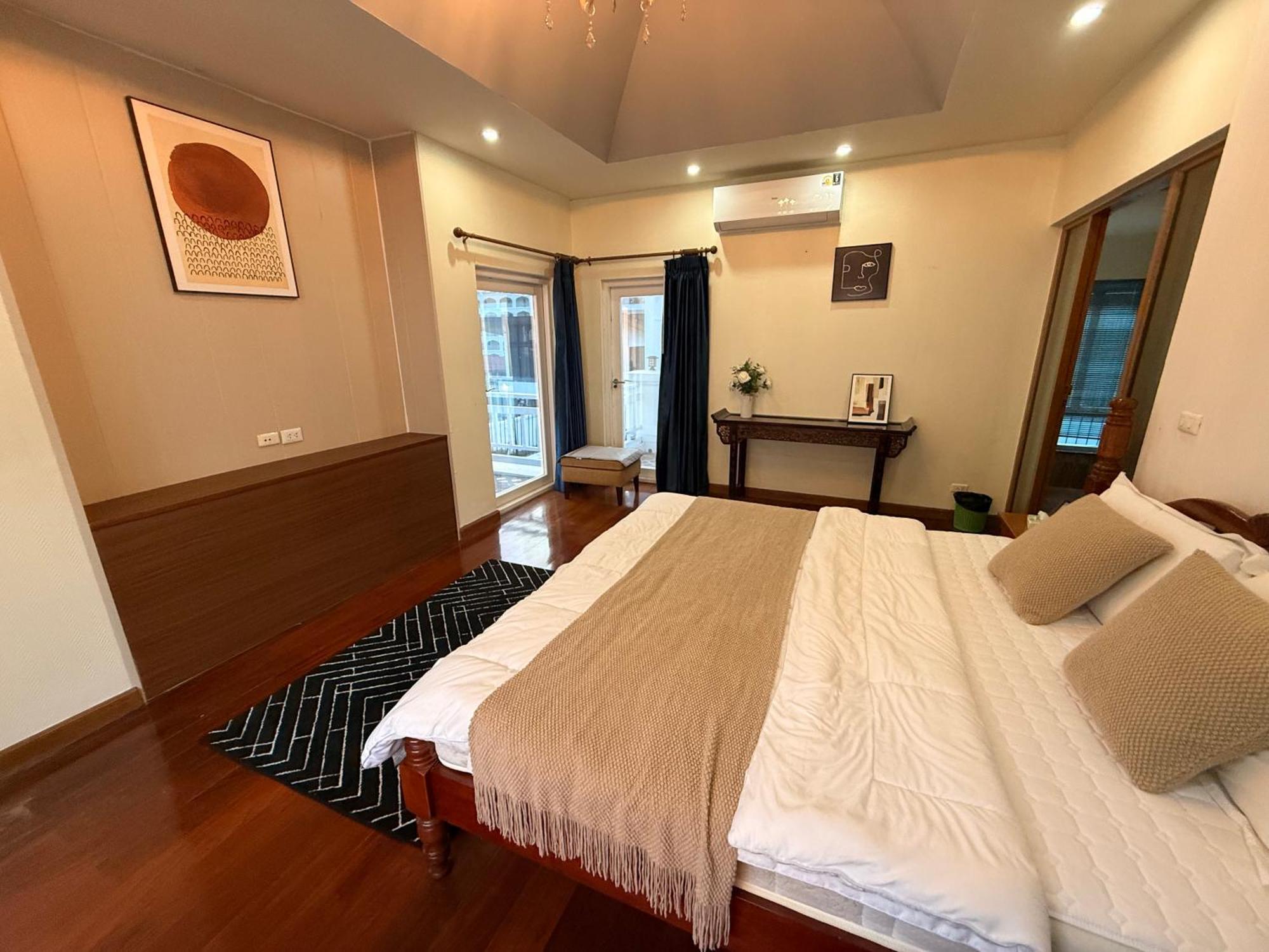 Villa G Thai Happy Pool Pattaya