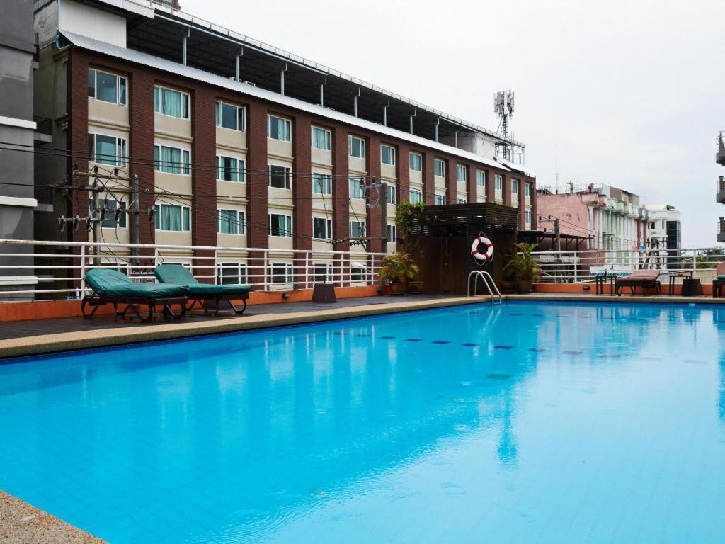 Eastiny Plaza 3* Pattaya
