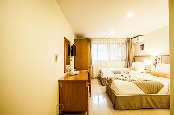 Babylon Palace Hotel