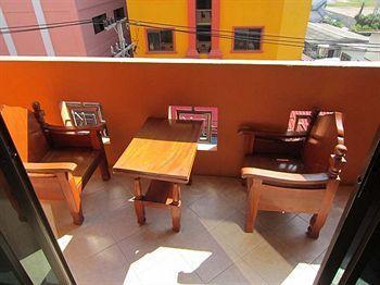 Robin's Nest & Restaurant