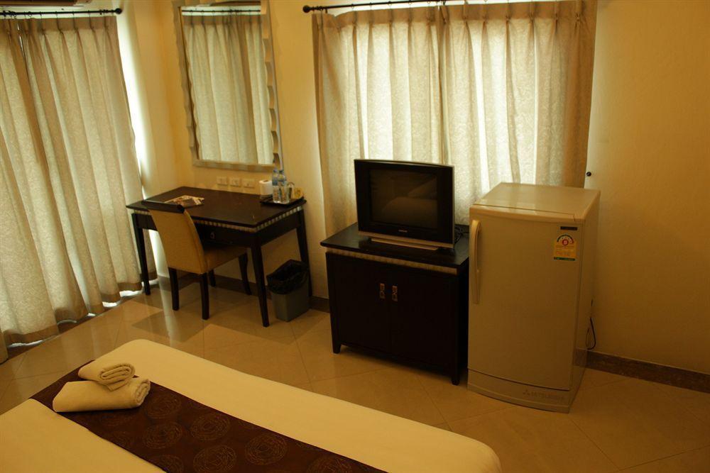 Yes O'tel By Benya 3* Pattaya
