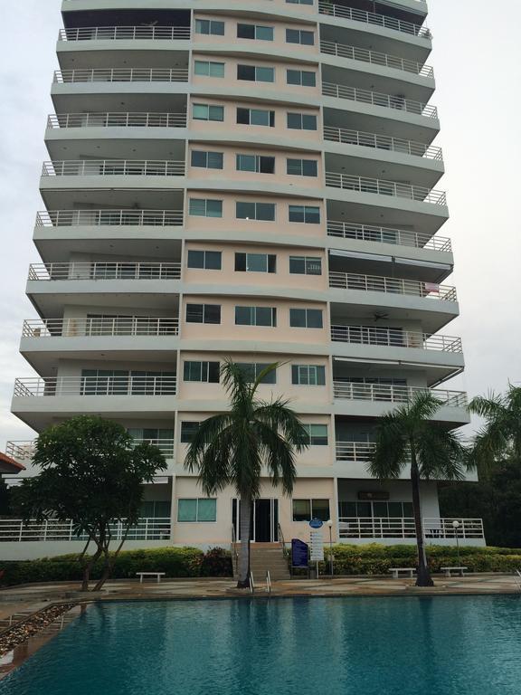 View Talay 5d Golf Apartment